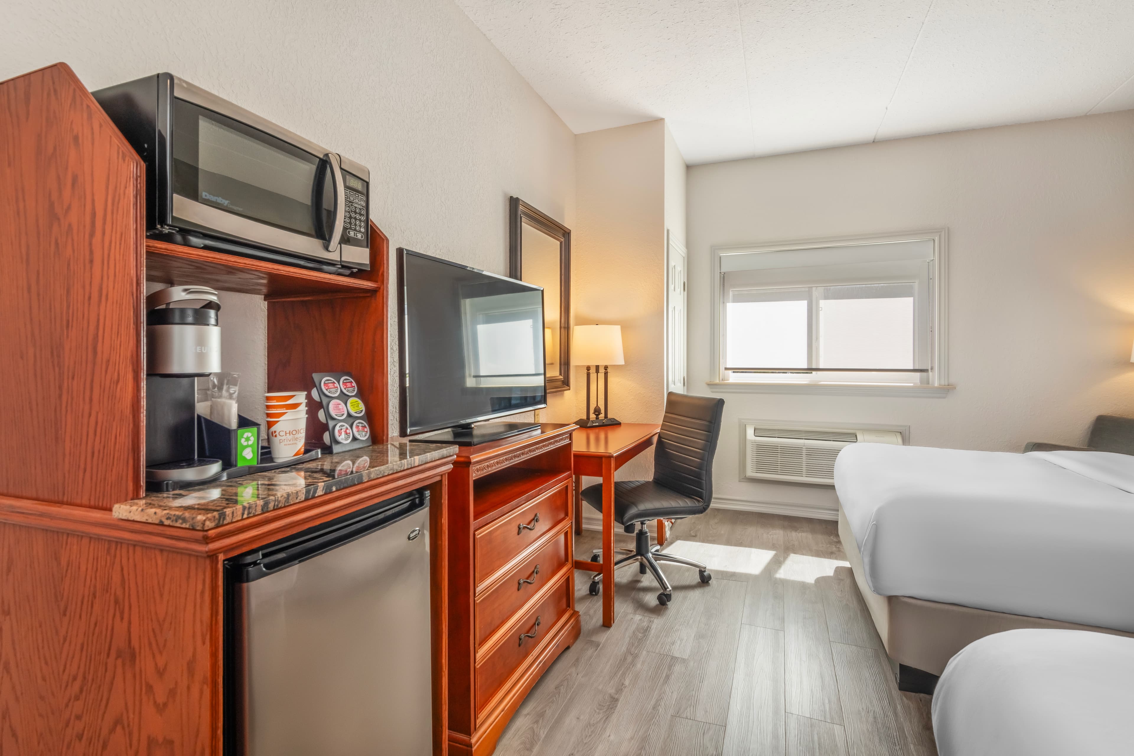 Comfort Inn & Suites Thousand Islands Harbour District — 9