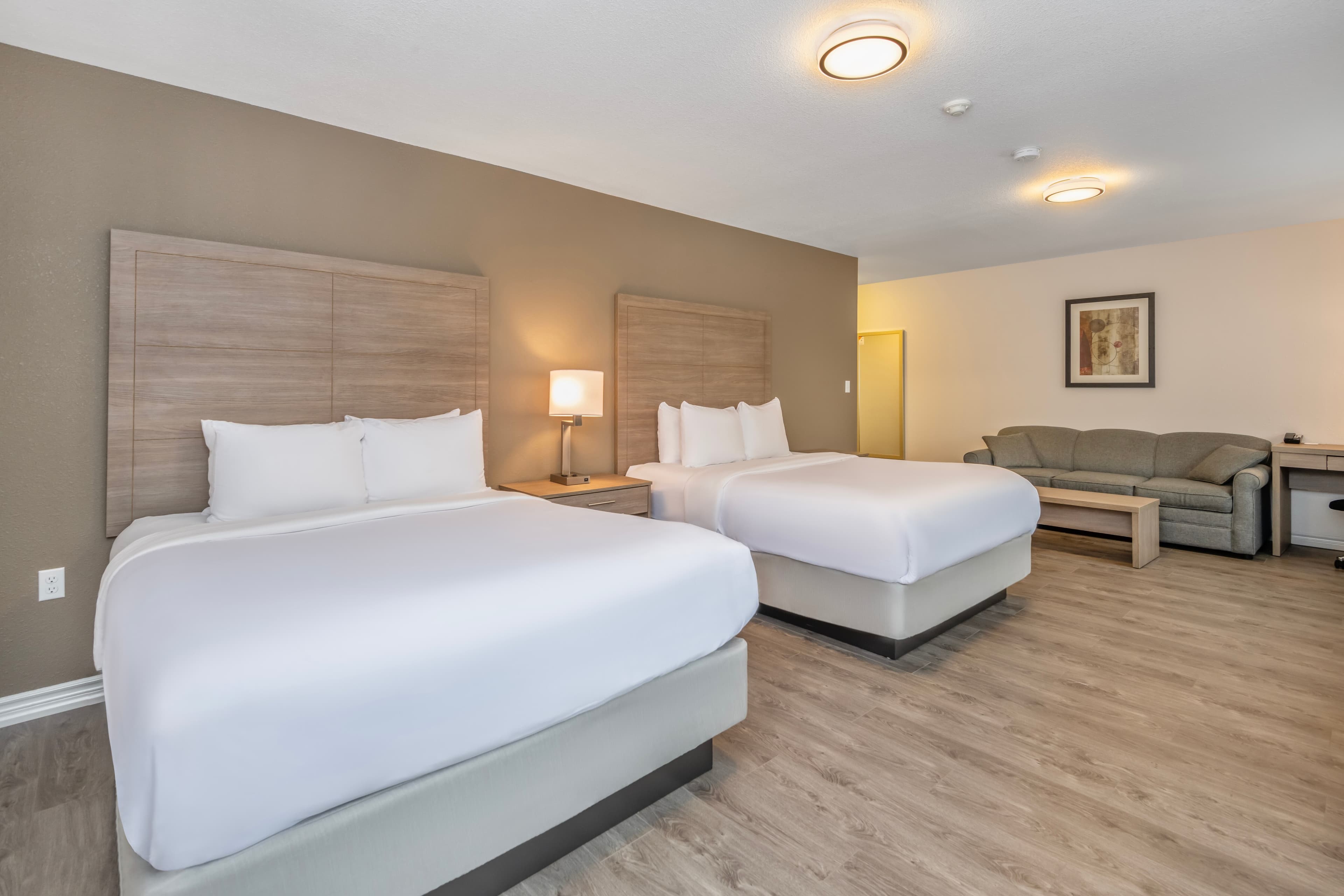 Comfort Inn & Suites Thousand Islands Harbour District — 11