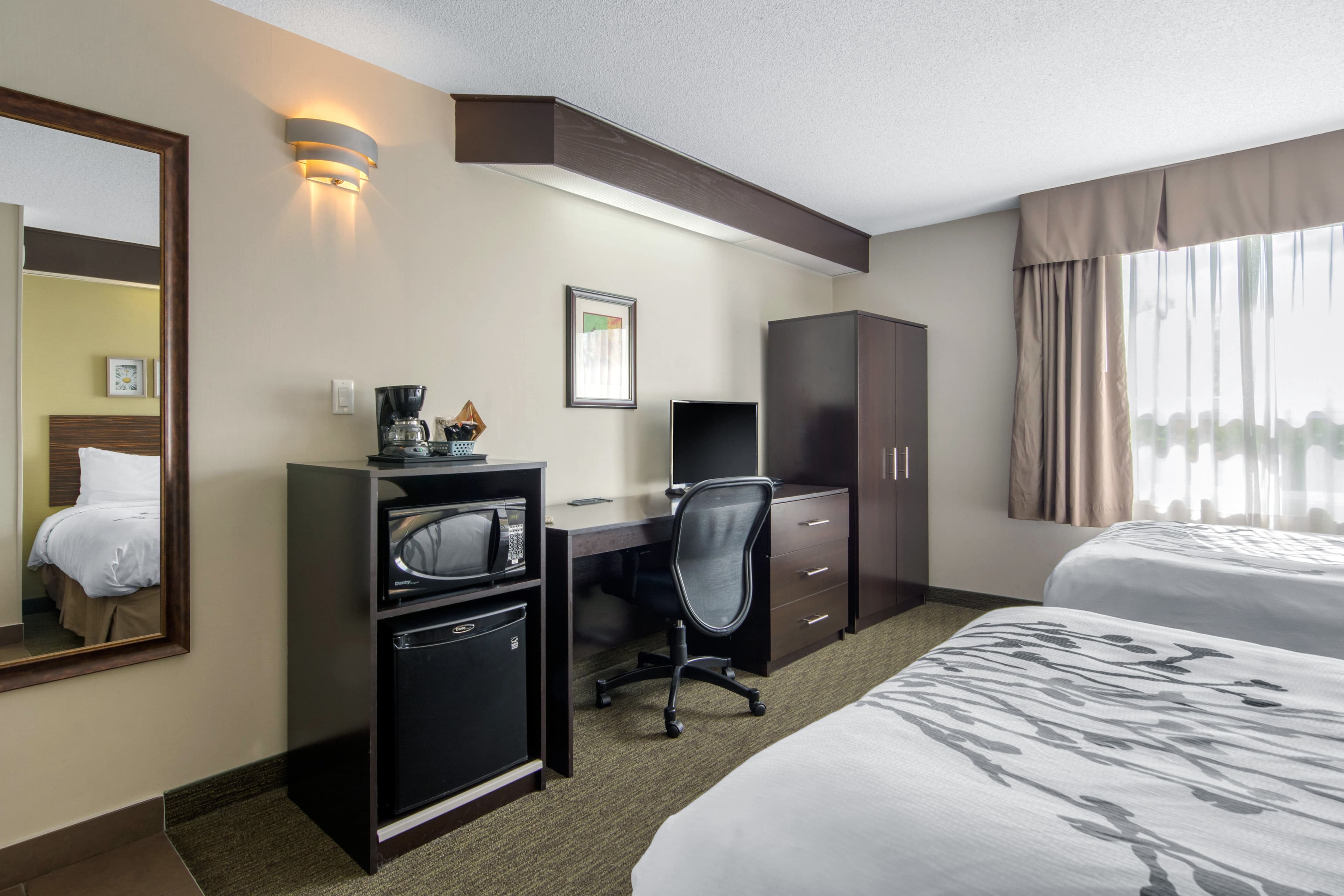 Sleep Inn - Image 3