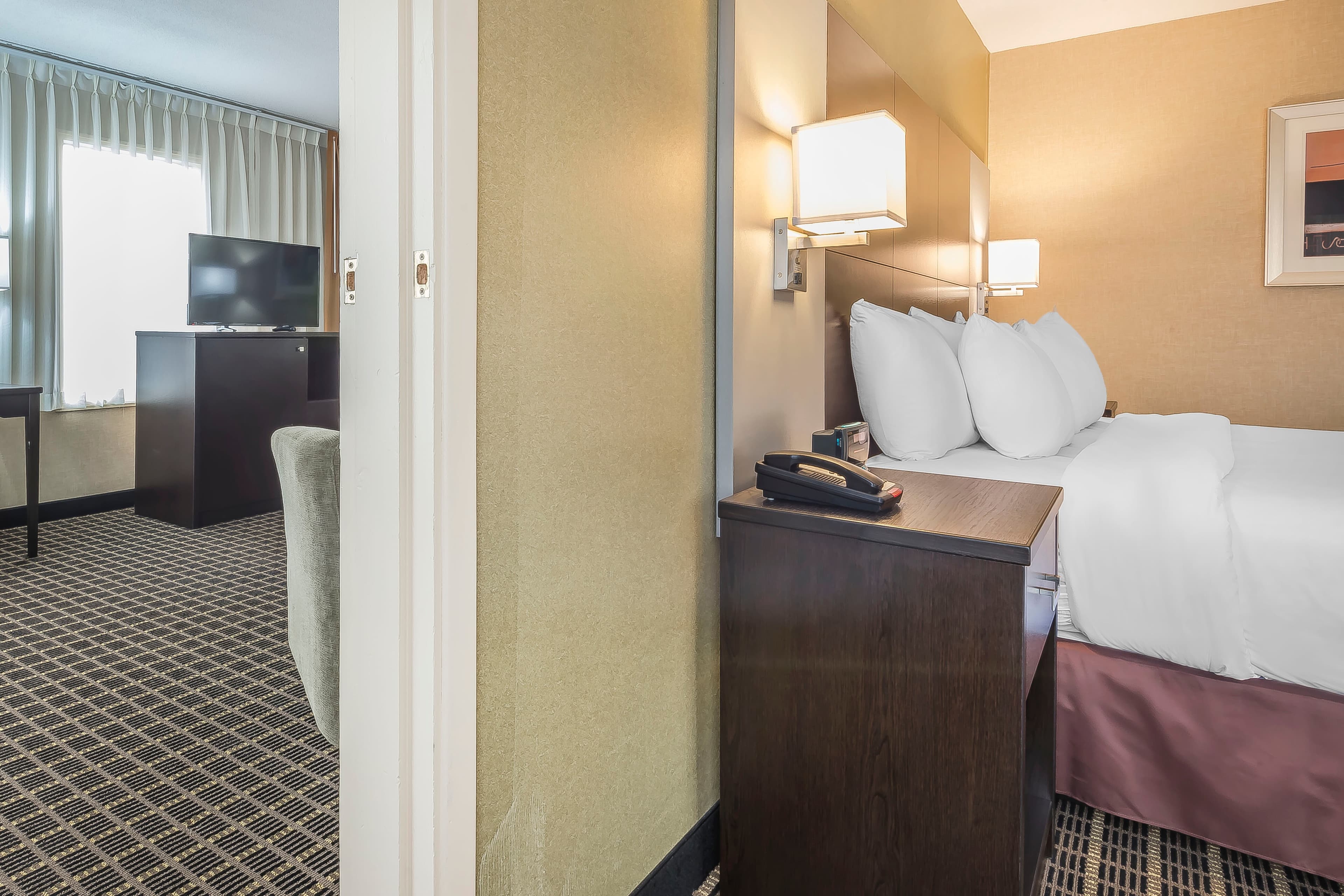 Quality Inn & Suites Downtown — 15