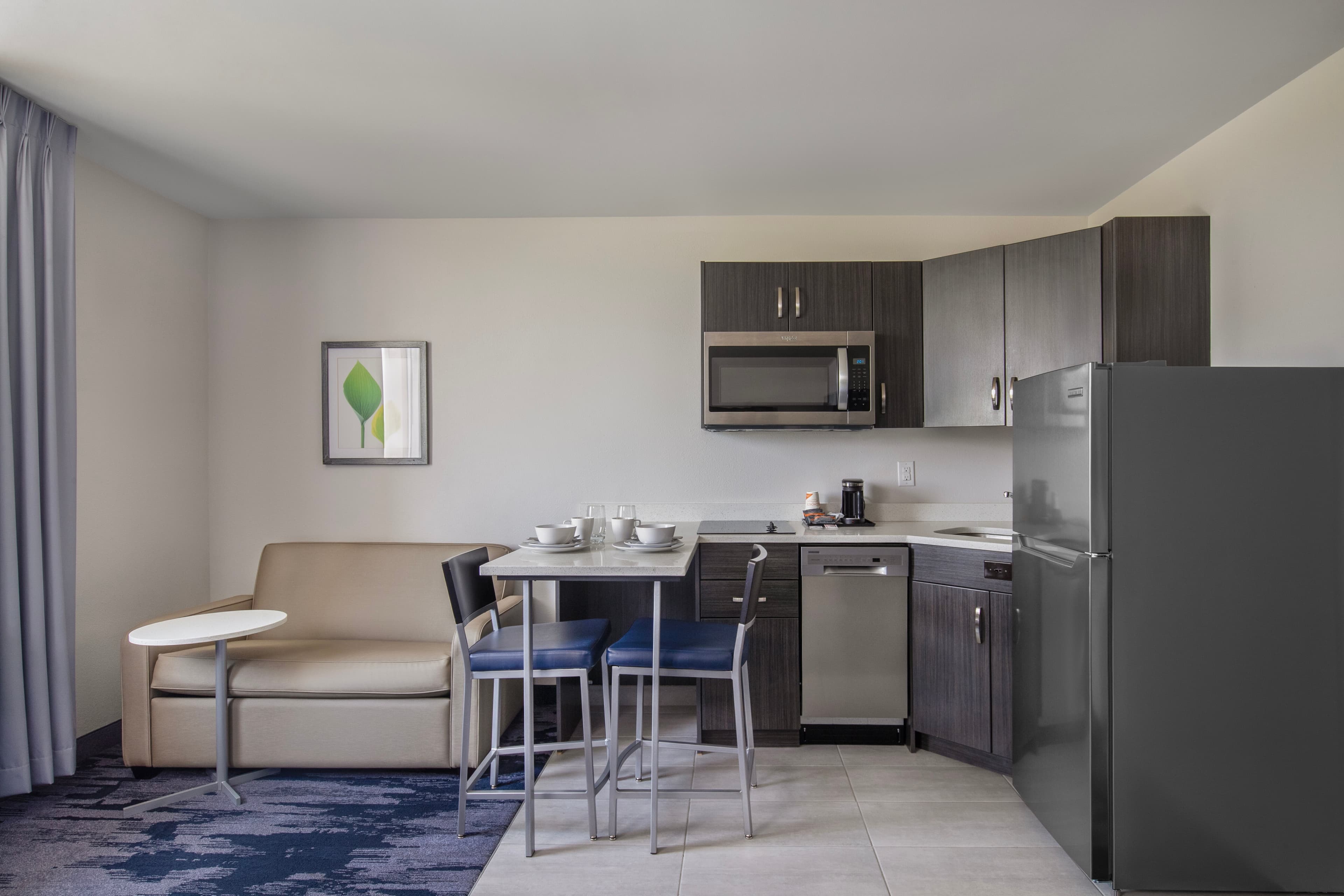 Quality Inn & Suites - Image 3
