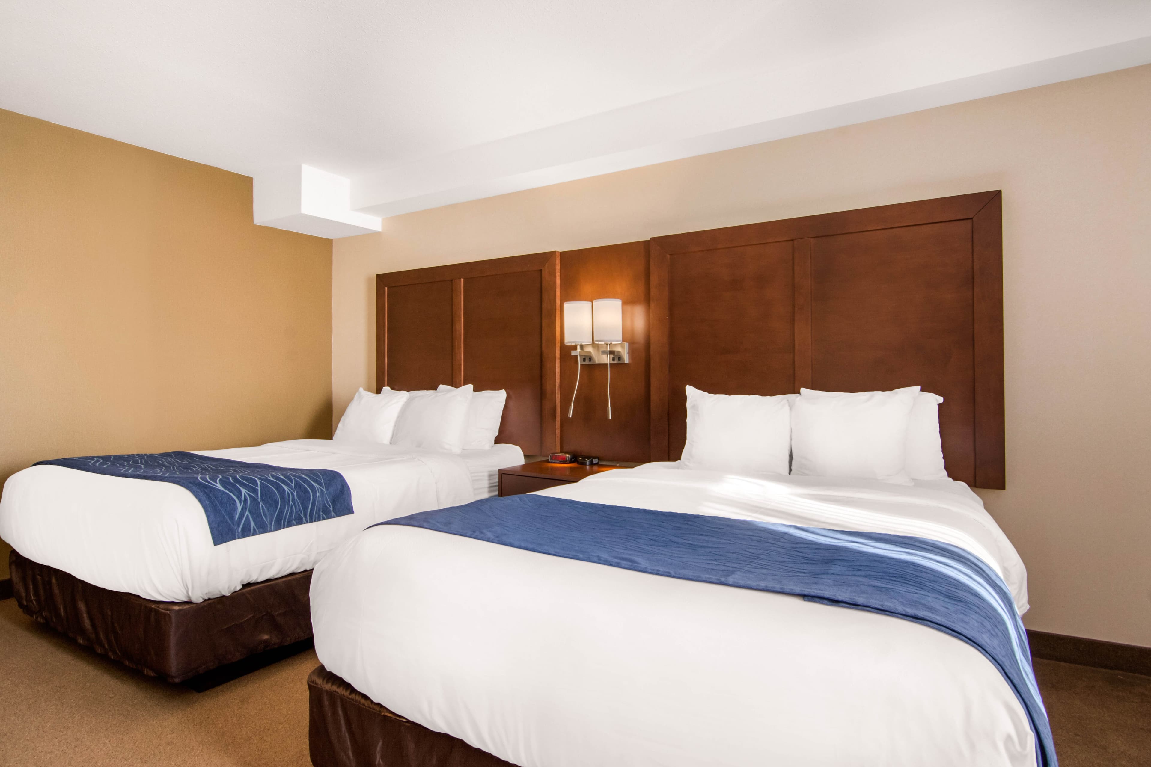 Comfort Inn & Suites — 20