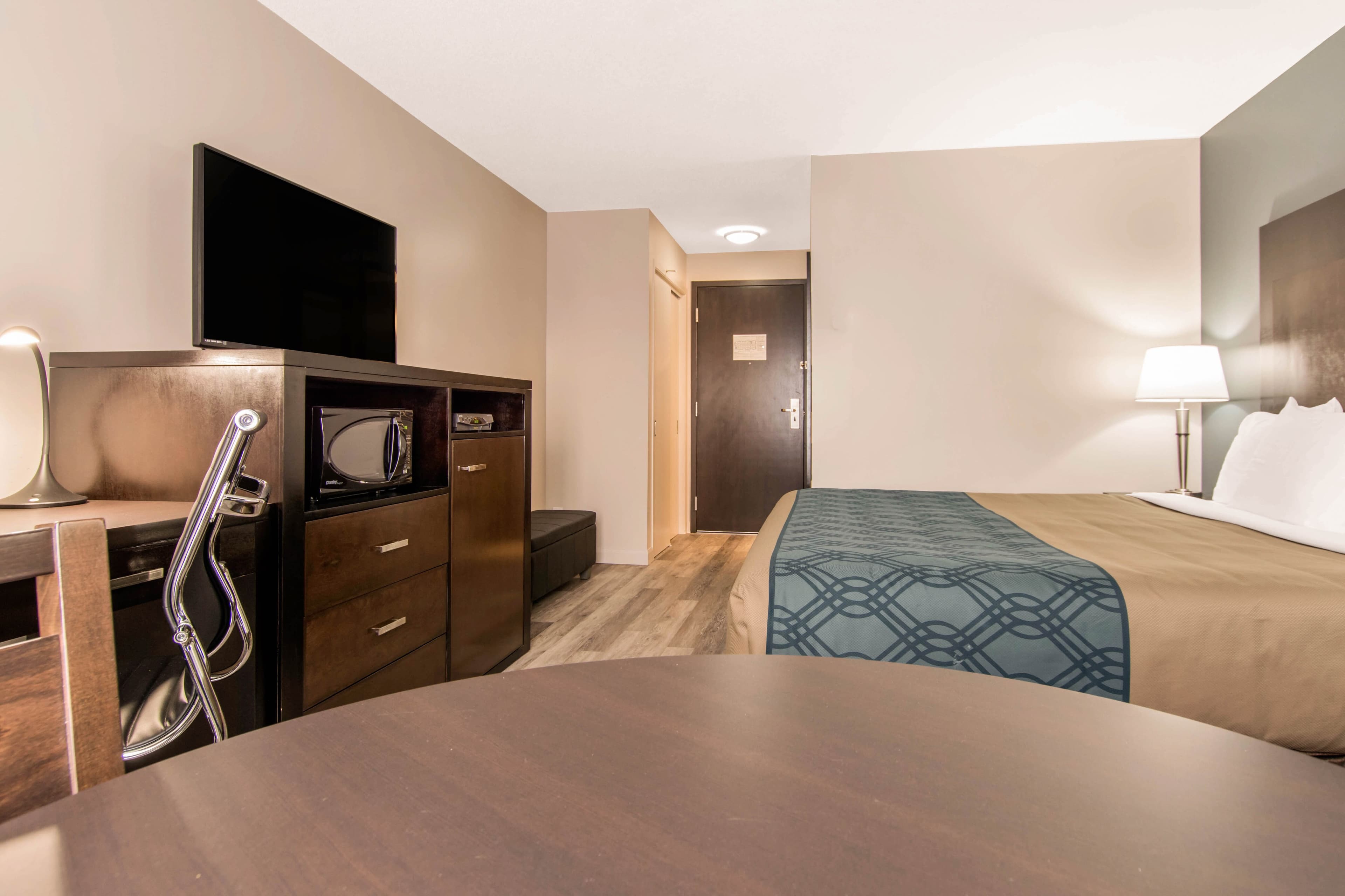 Econo Lodge Inn & Suites — 15