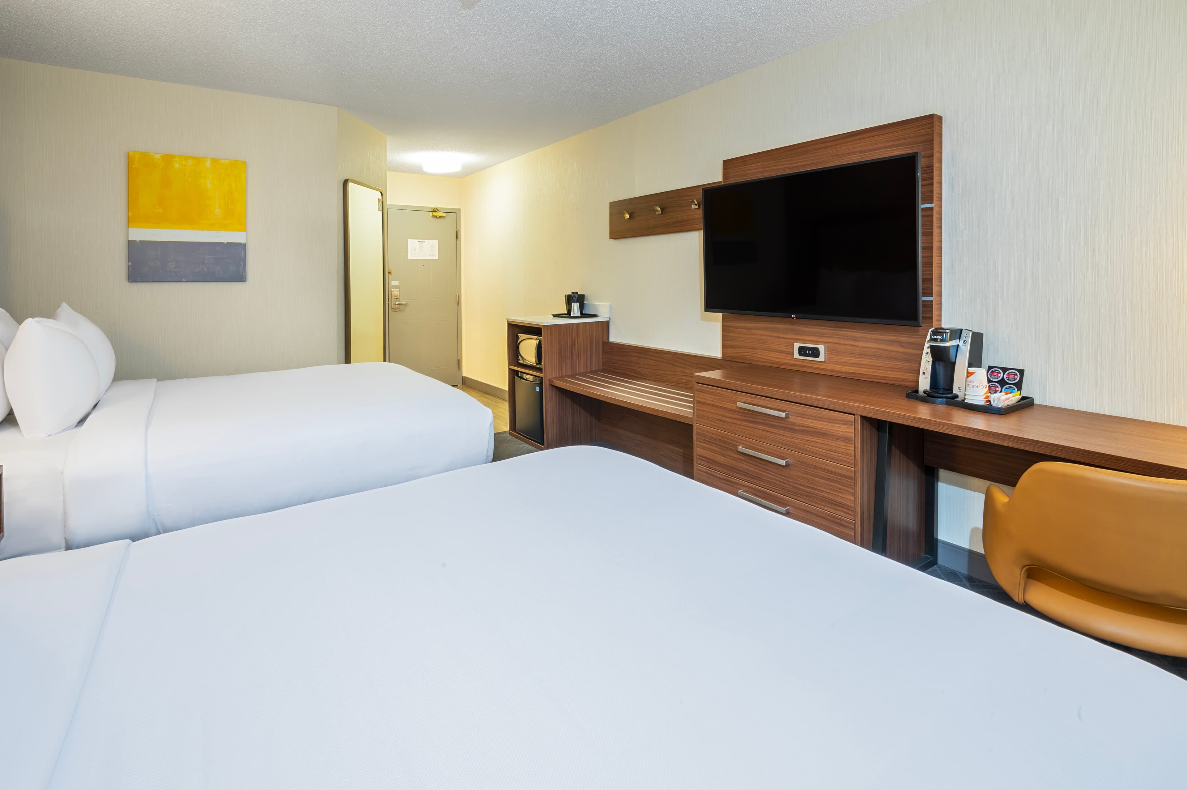 Comfort Inn & Suites — 9