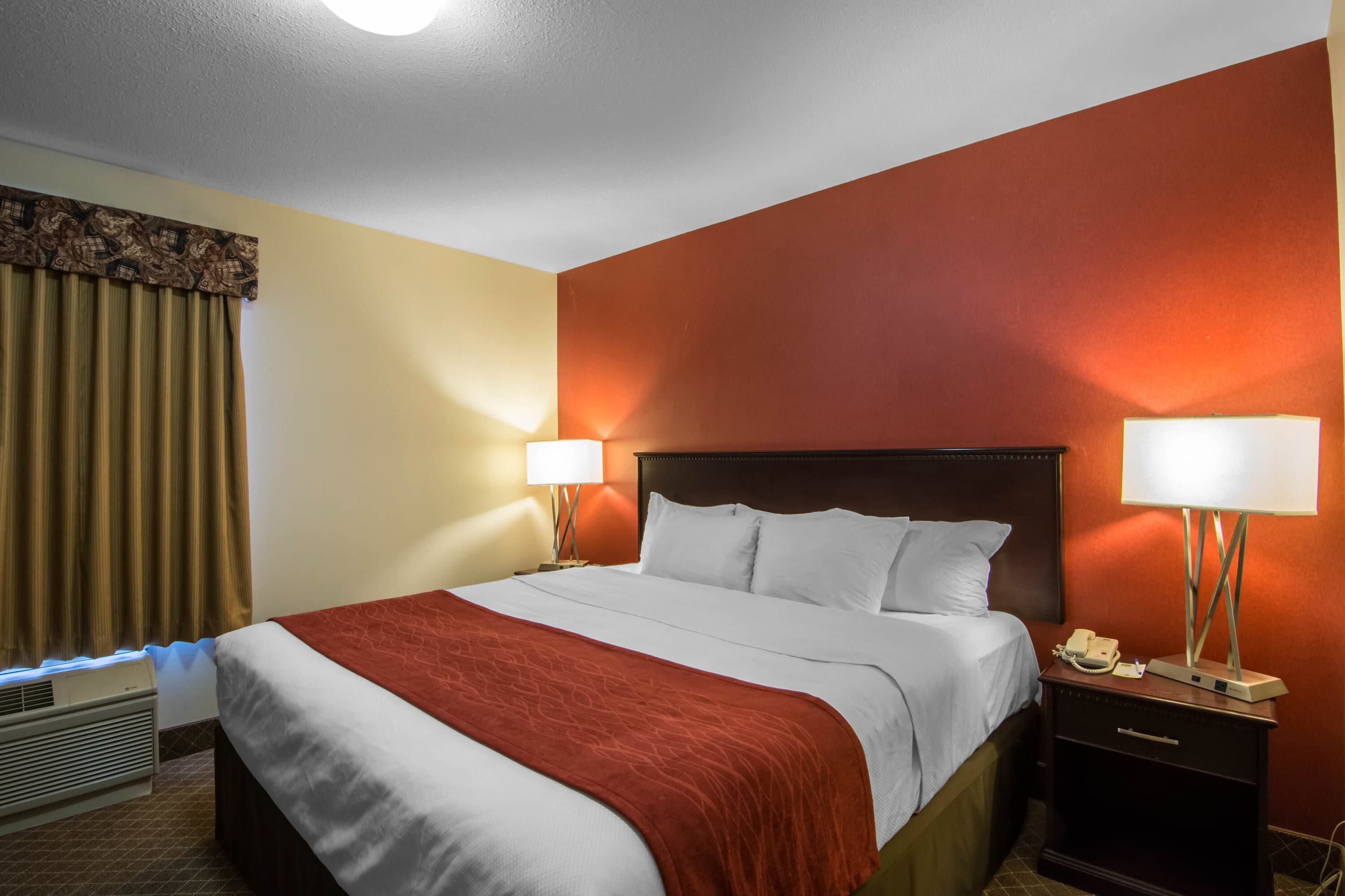 Comfort Inn & Suites Airport South — 16