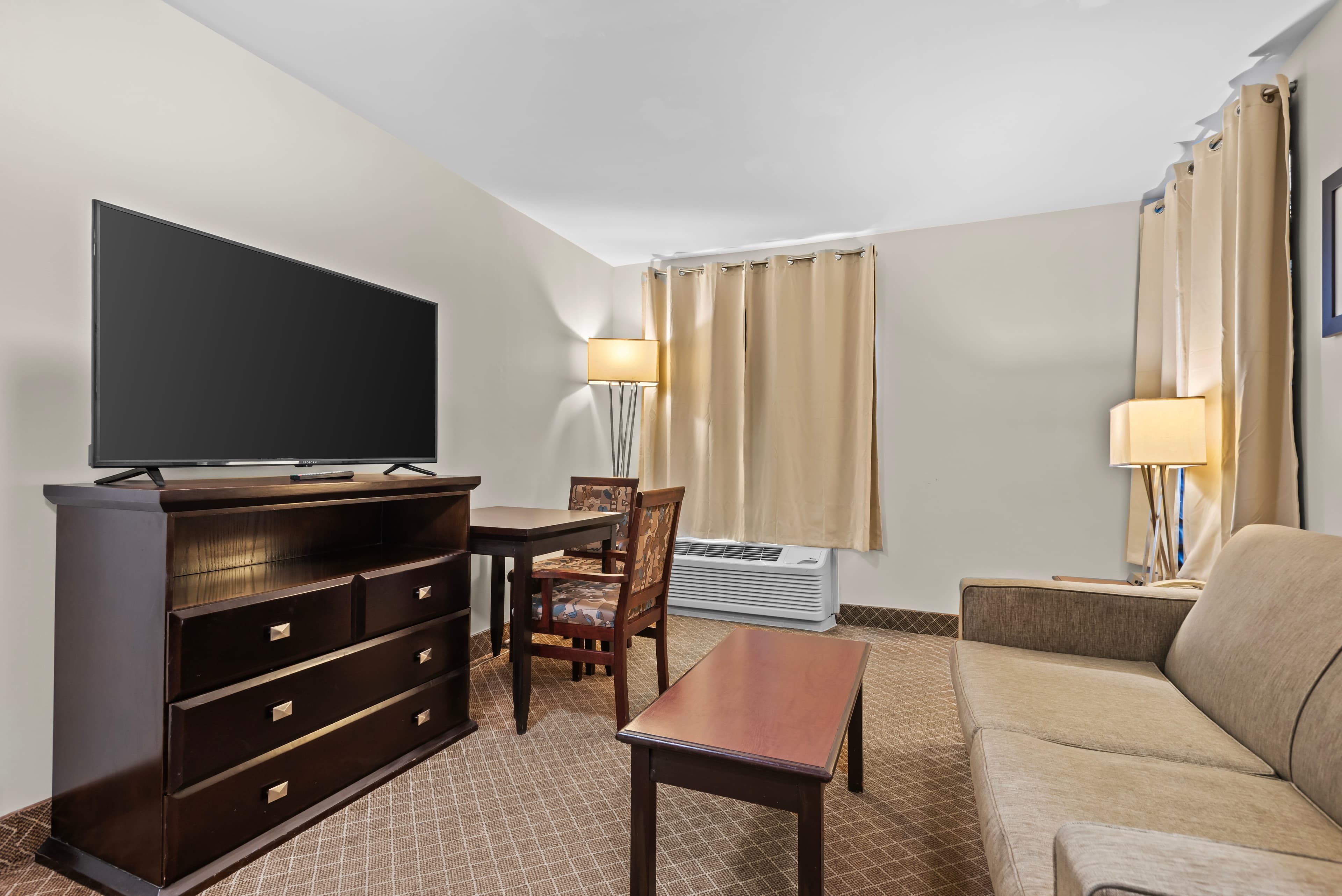 Comfort Inn & Suites Airport South — 30