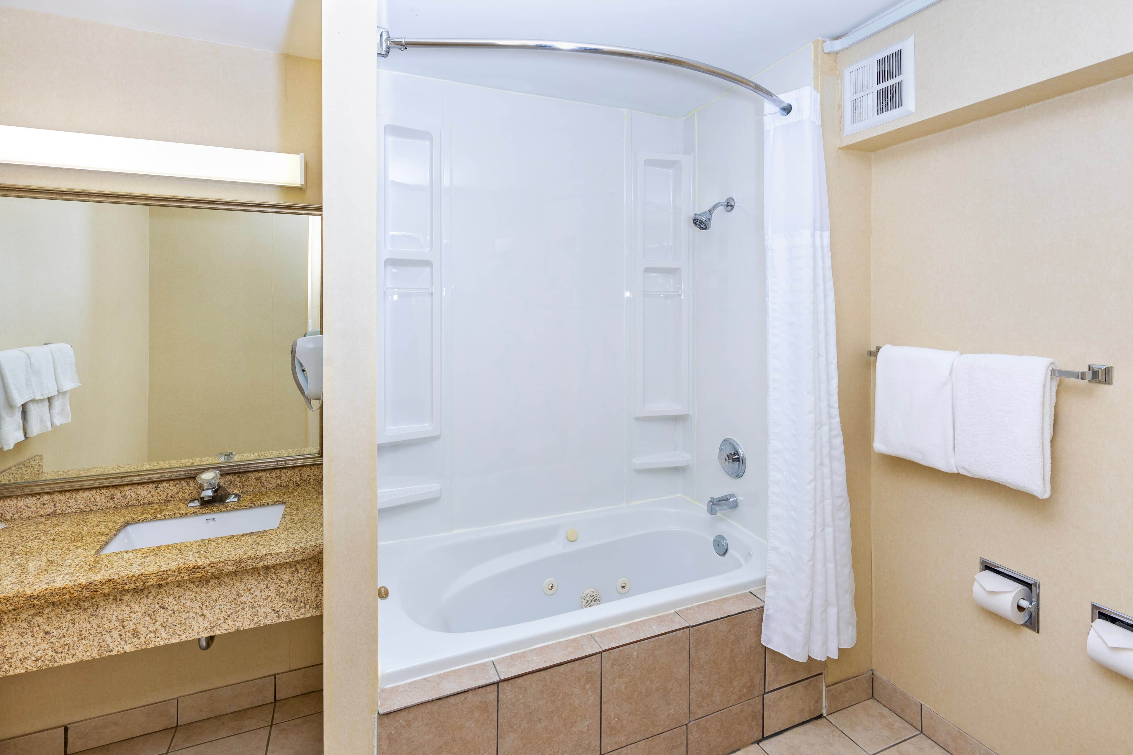 Comfort Inn & Suites — 6