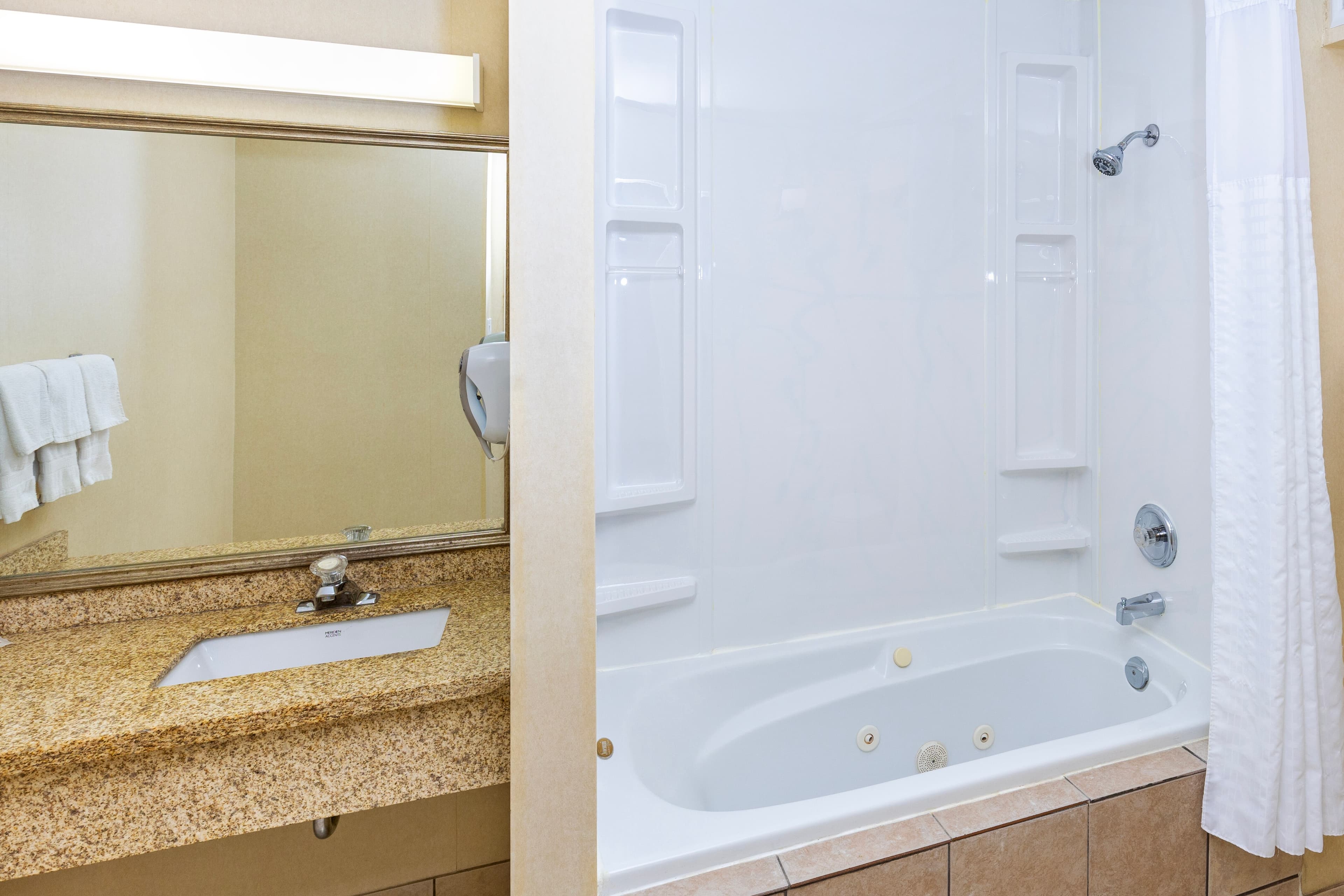 Comfort Inn & Suites — 13