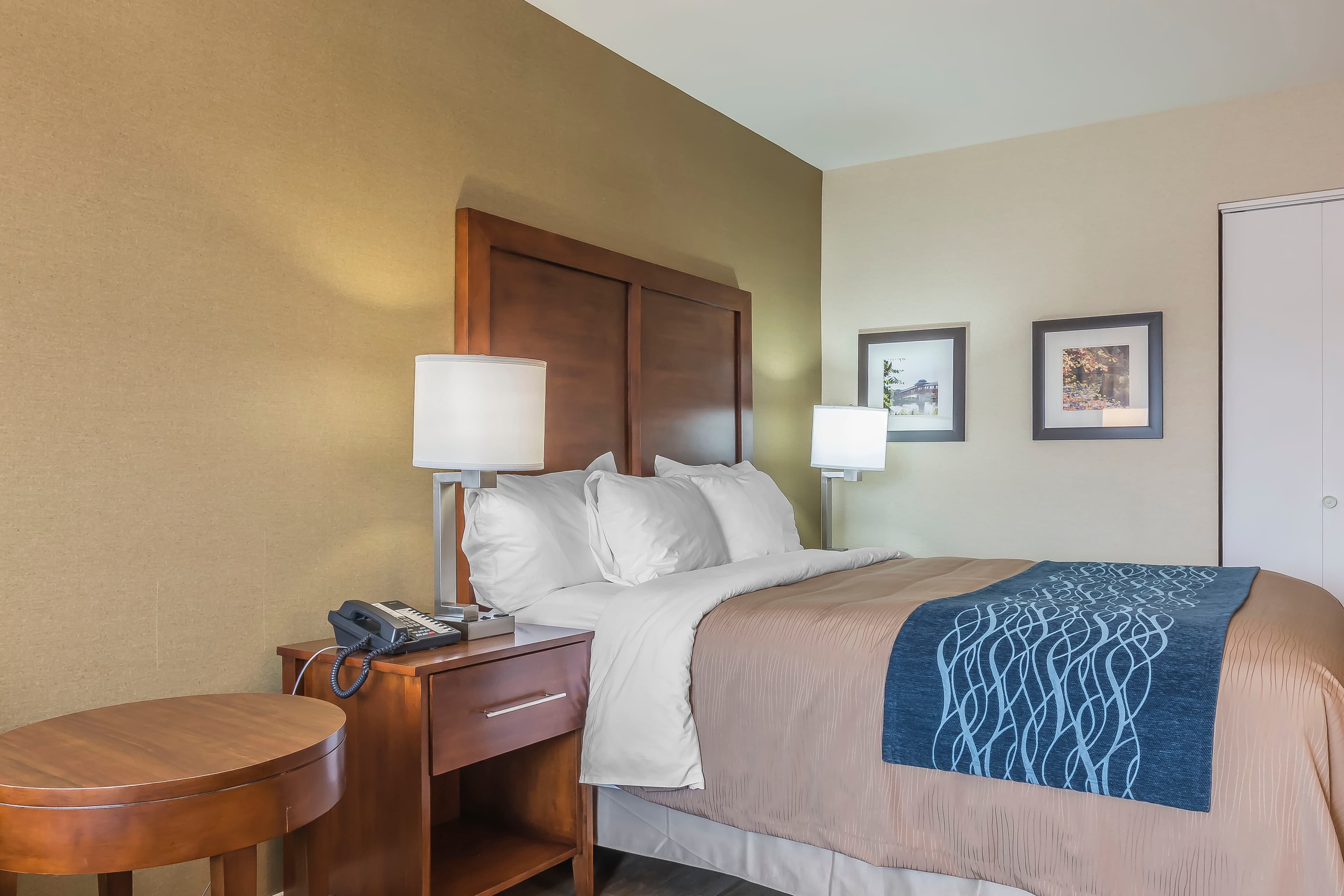 Comfort Inn — 7