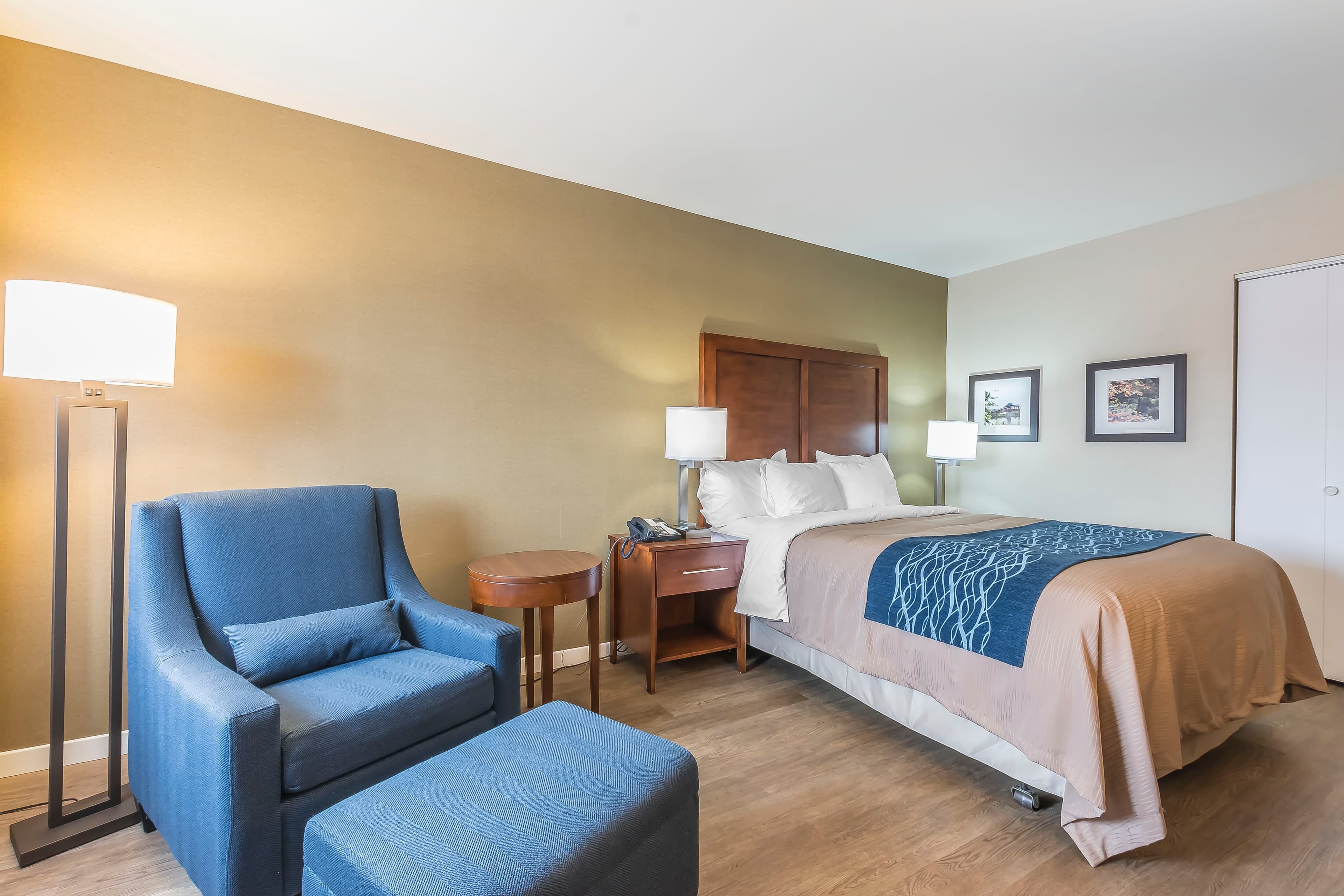 Comfort Inn — 8