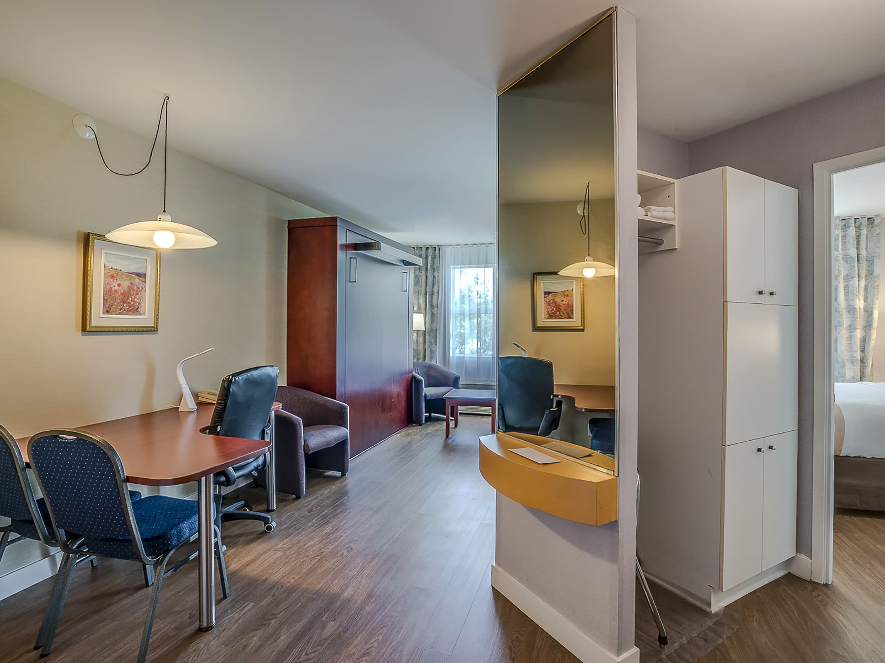 Quality Suites - Image 2