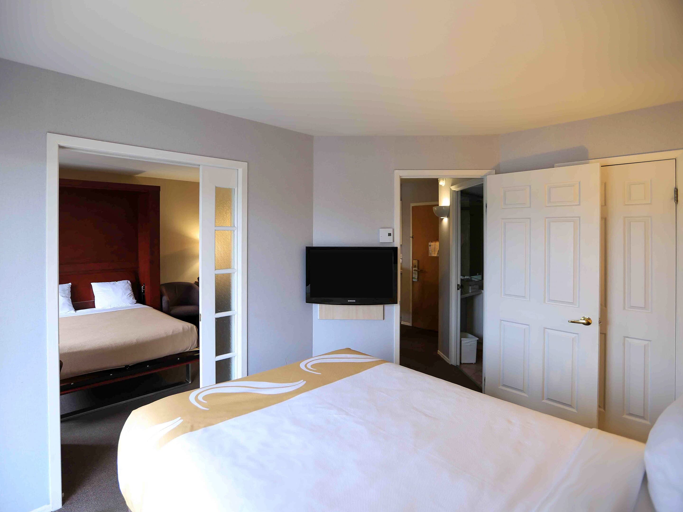 Quality Suites — 6