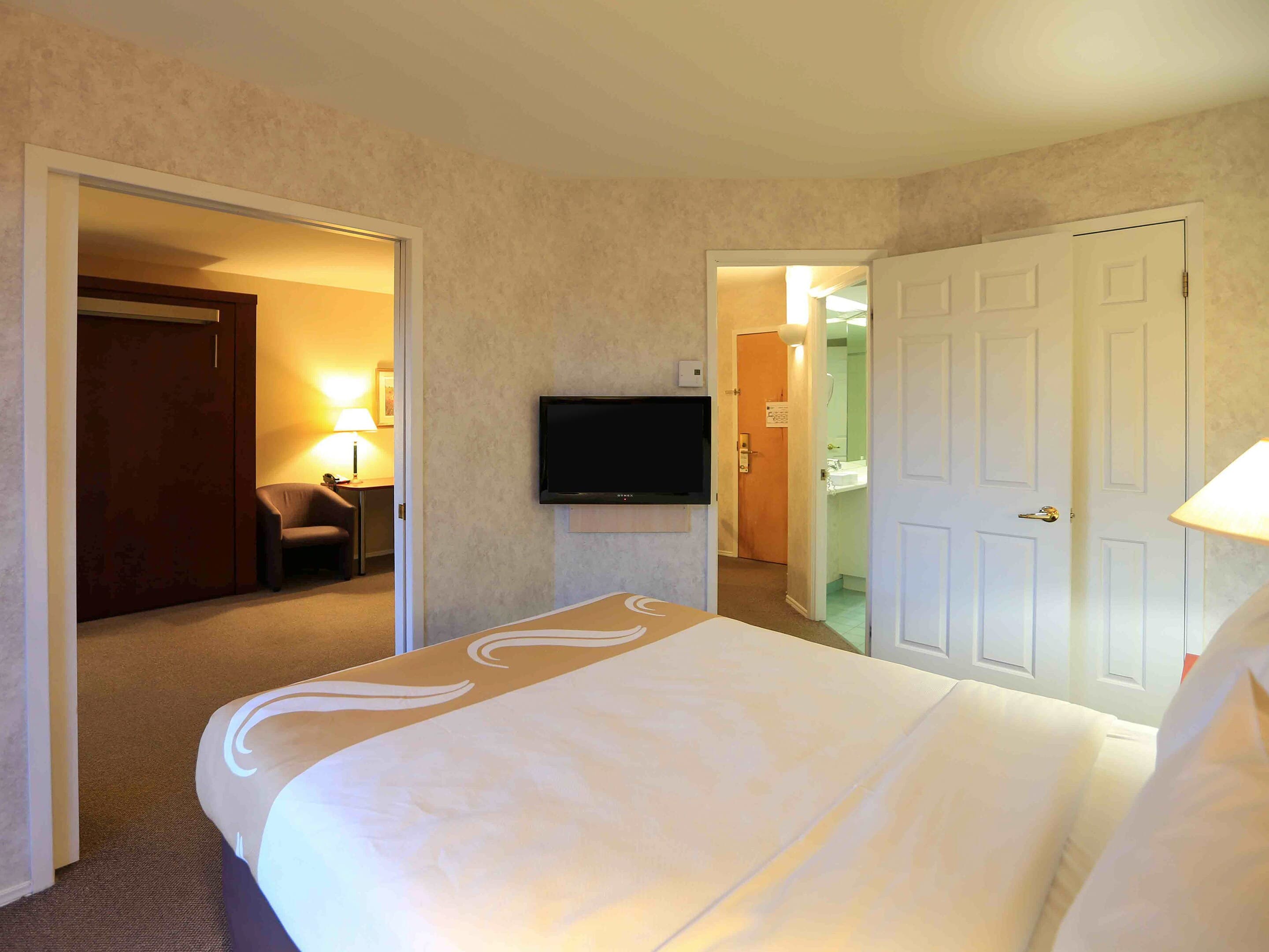 Quality Suites — 8