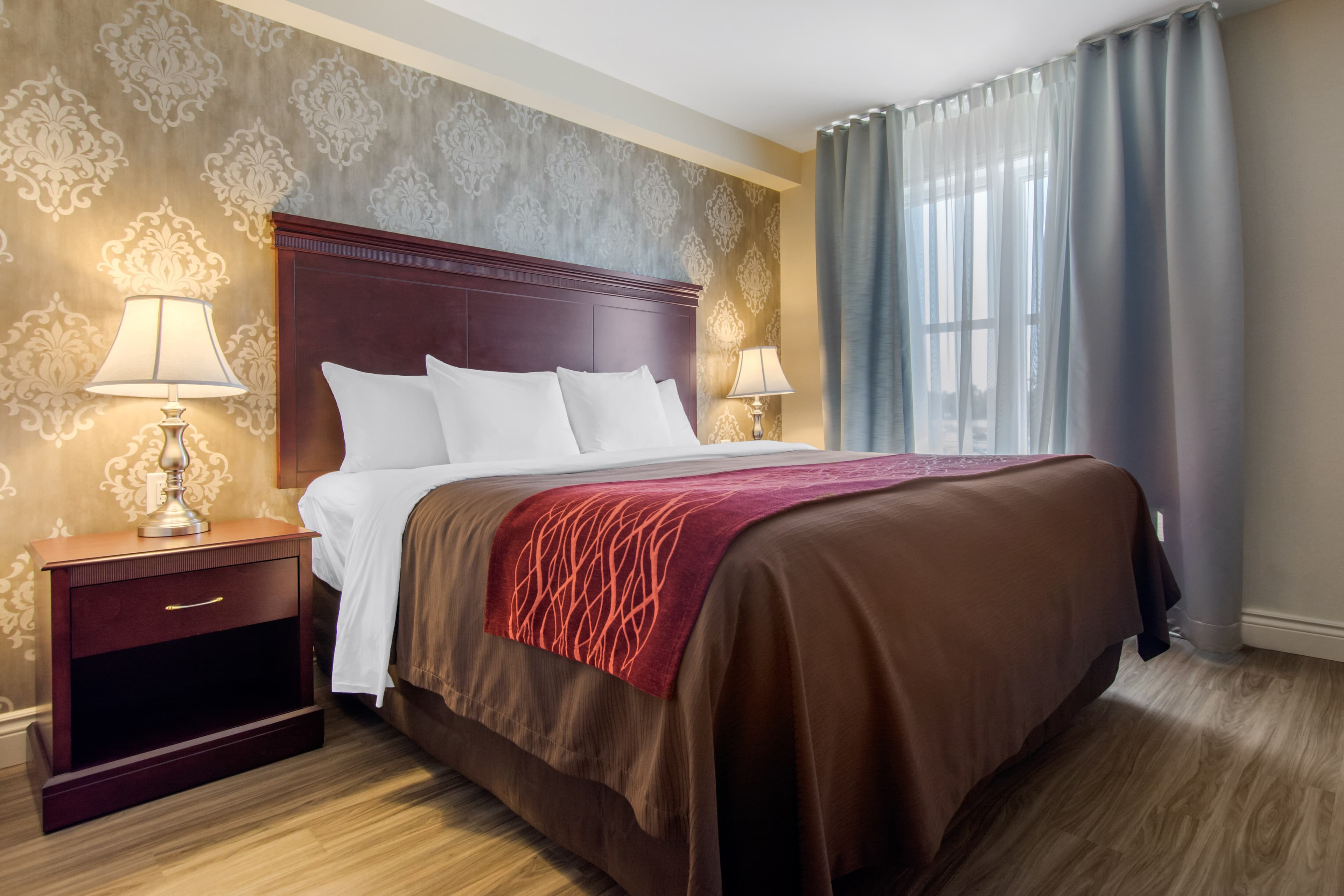 Comfort Inn & Suites — 17
