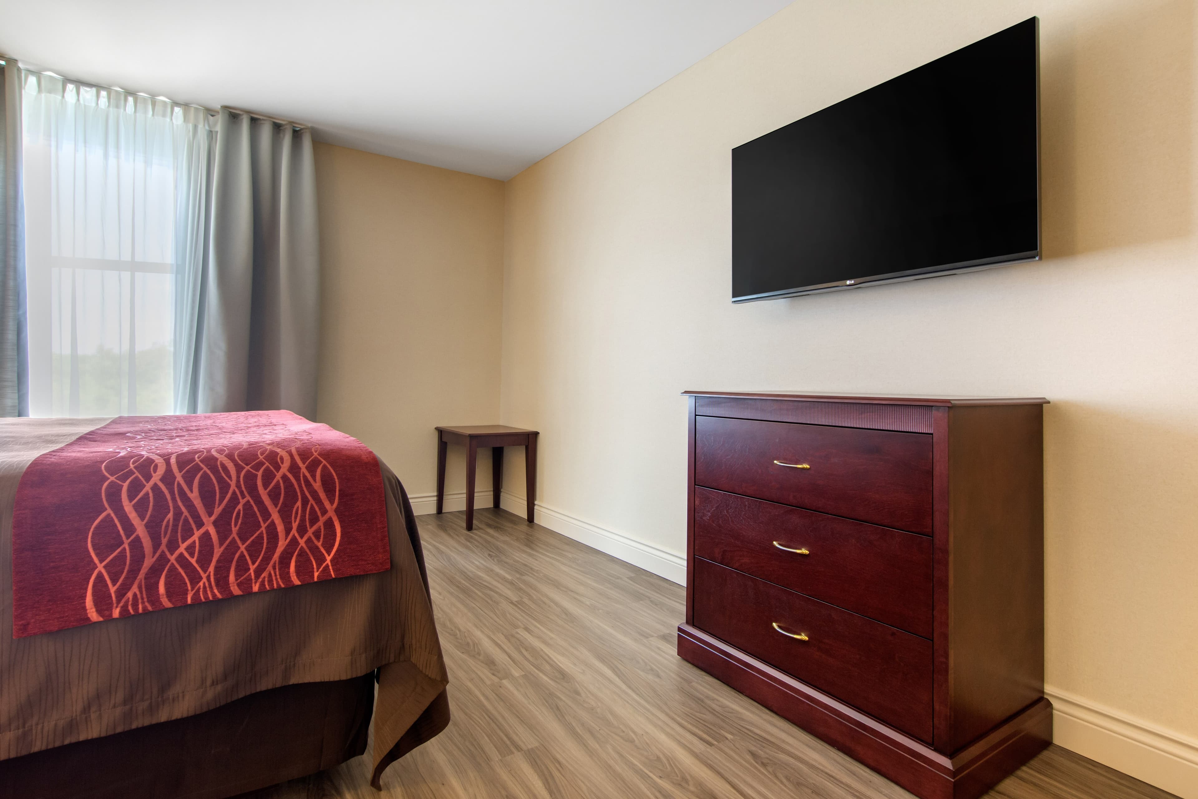Comfort Inn & Suites — 18