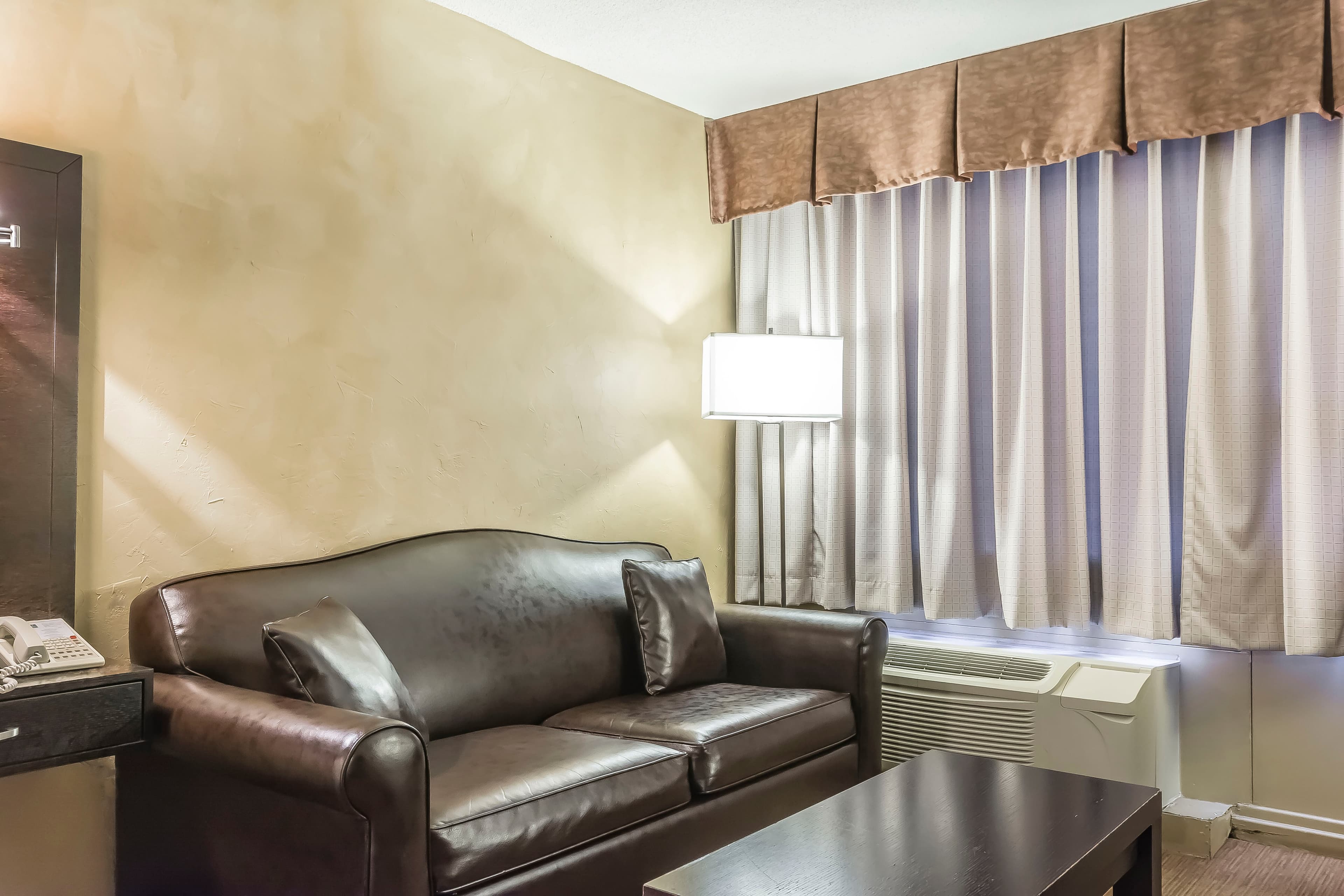 Quality Hotel & Conference Centre — 17