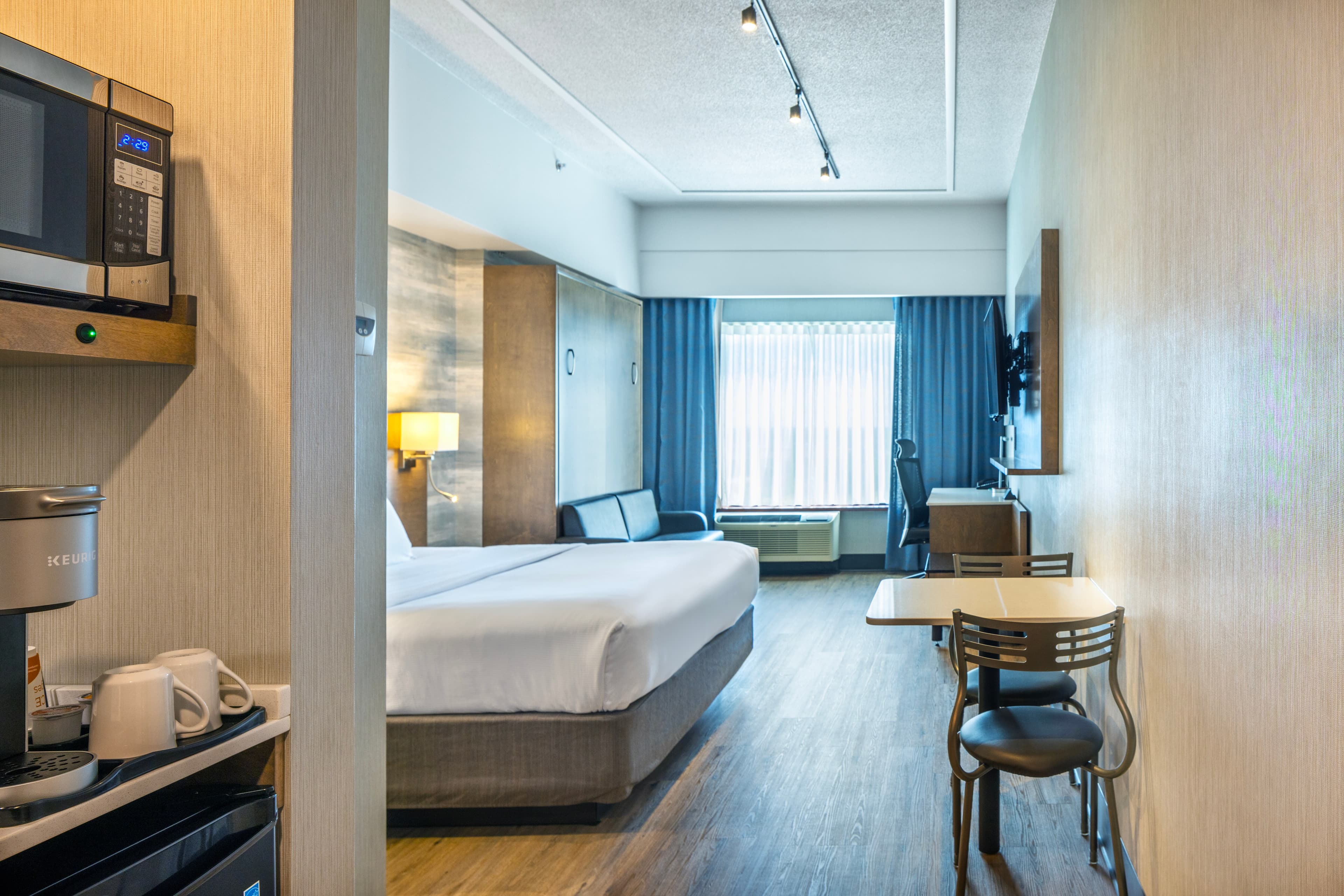 Quality Inn & Suites — 10