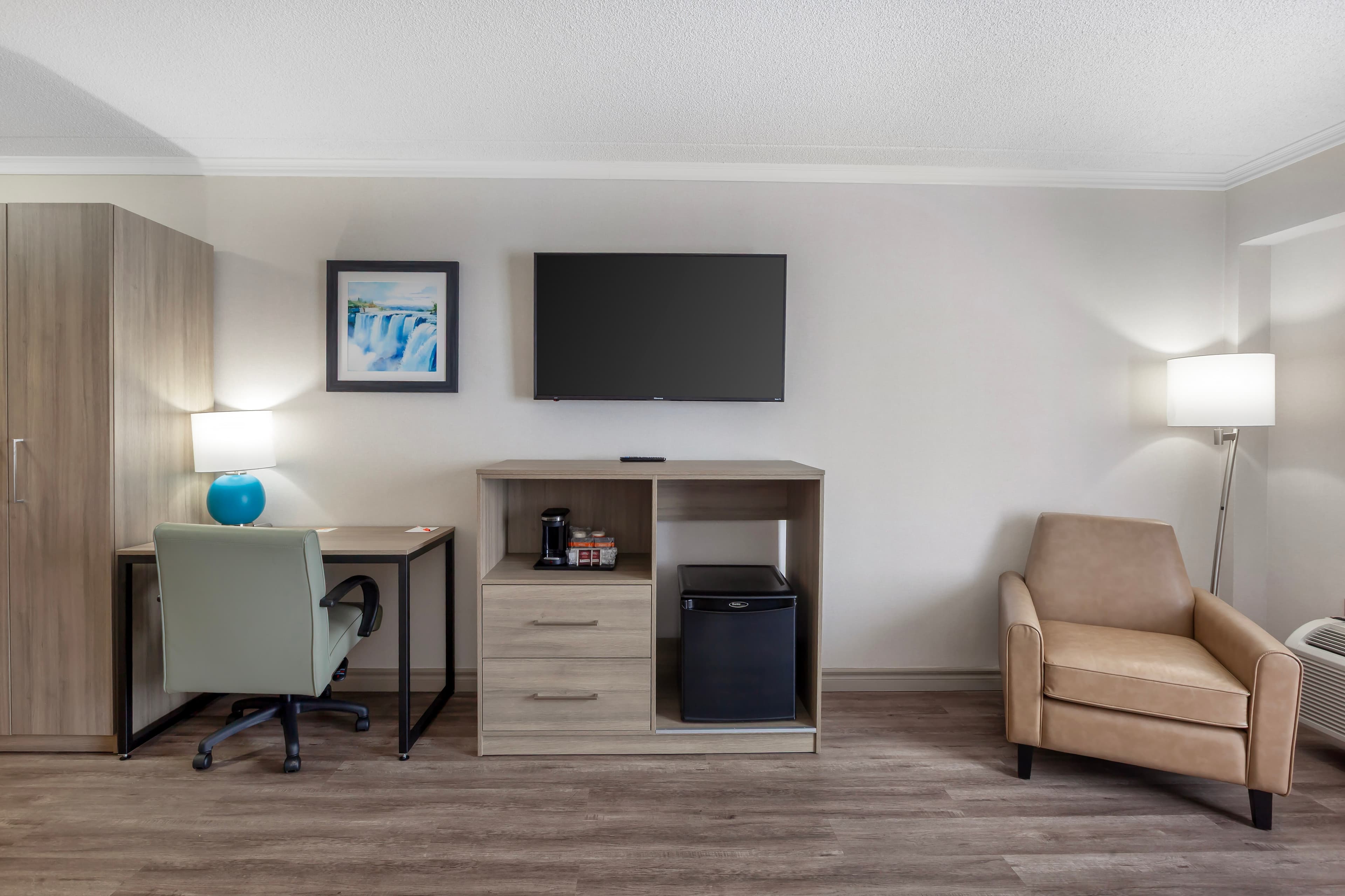 Quality Inn & Suites — 4