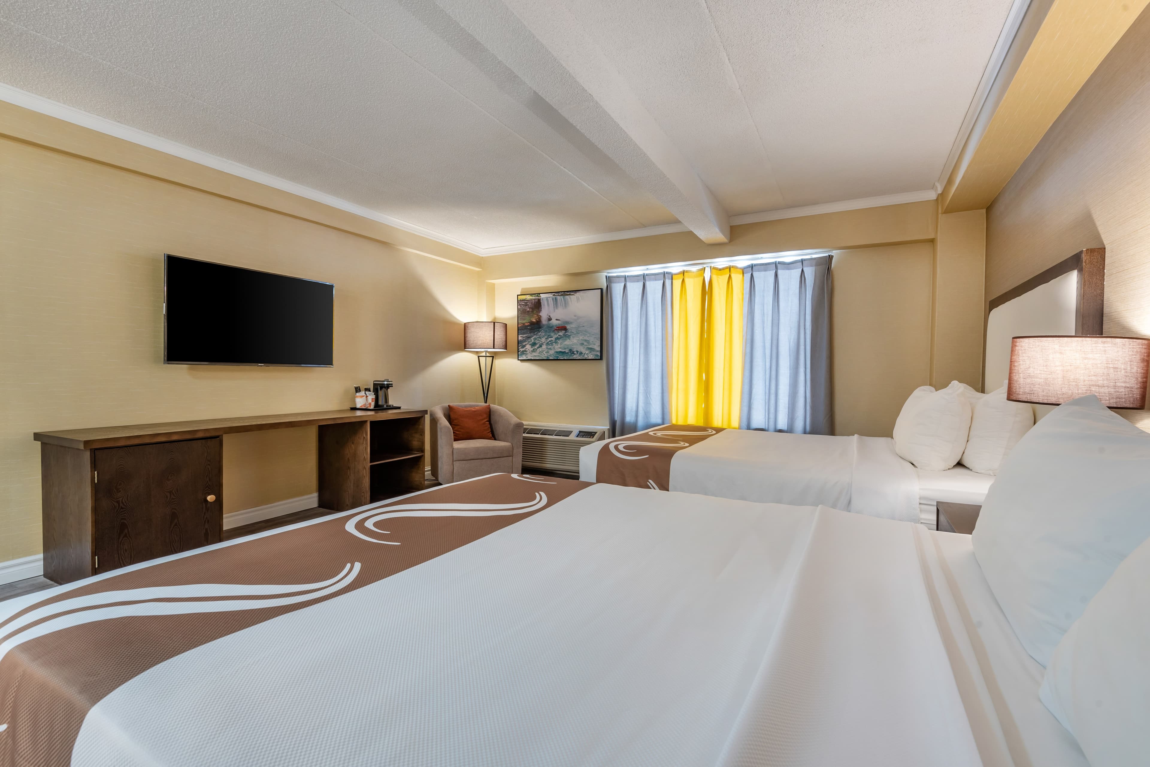 Quality Inn & Suites — 10