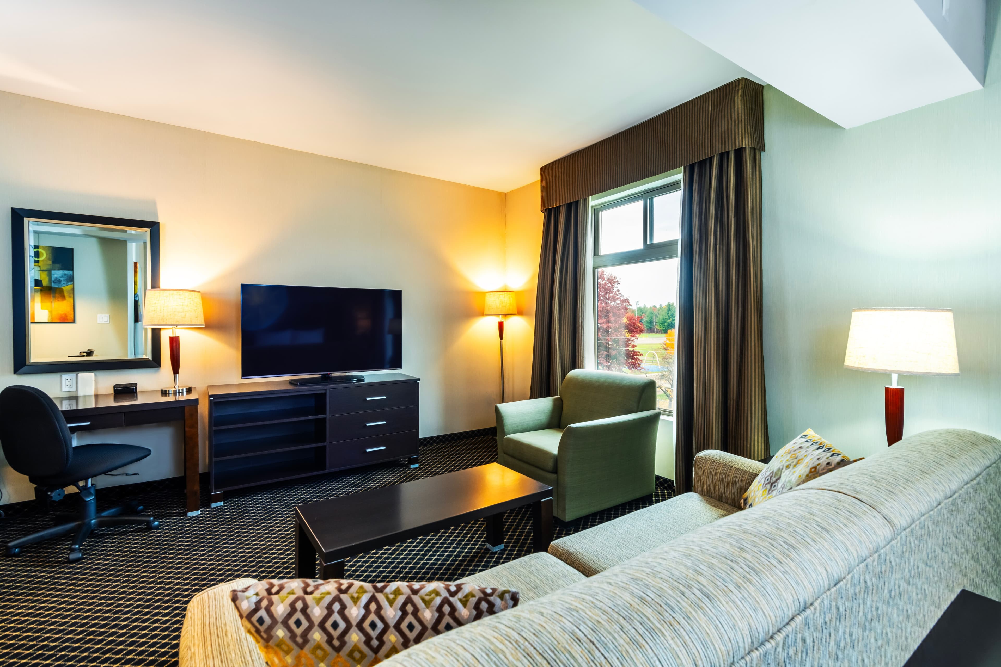 Quality Inn & Suites — 32