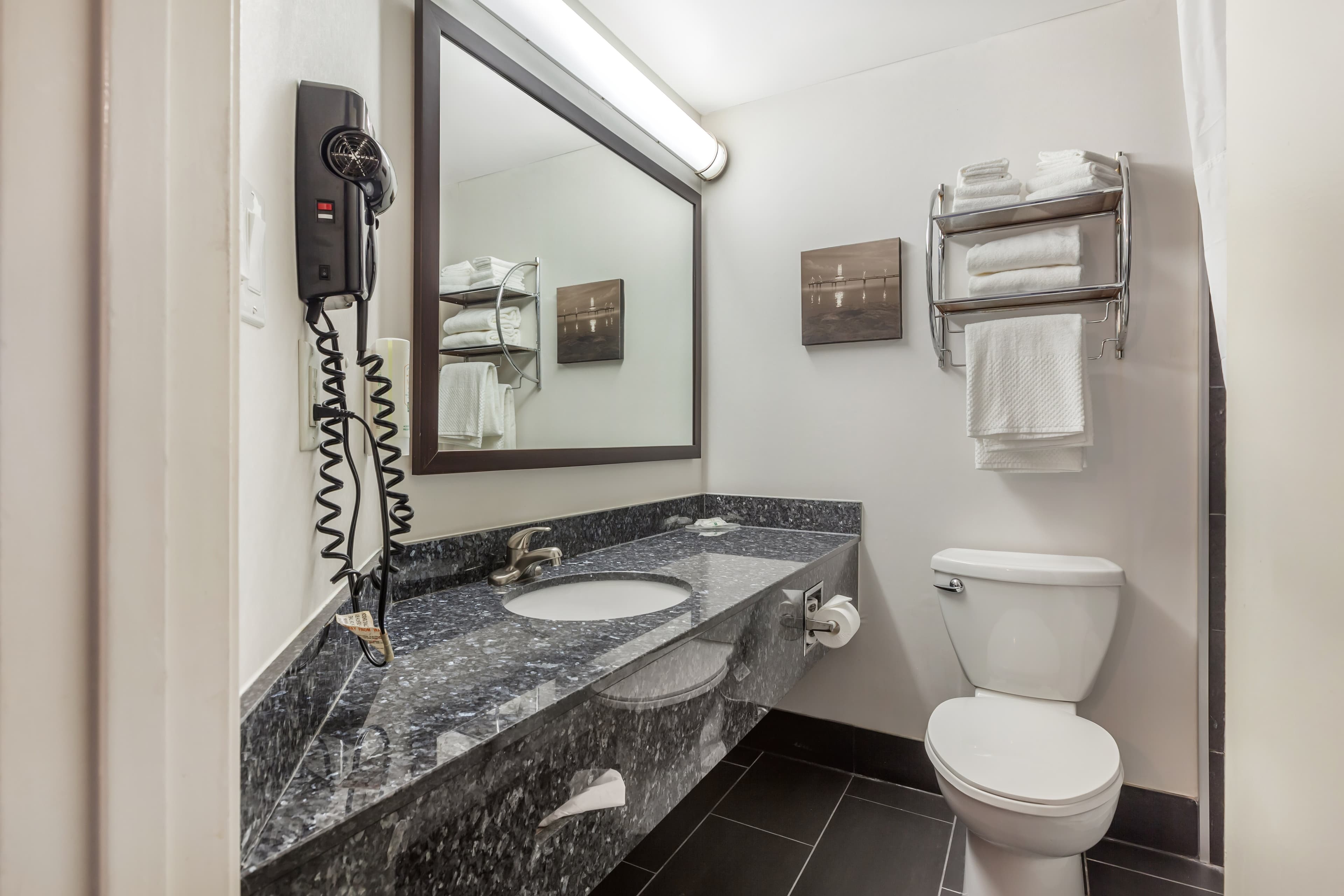 Quality Hotel — 19