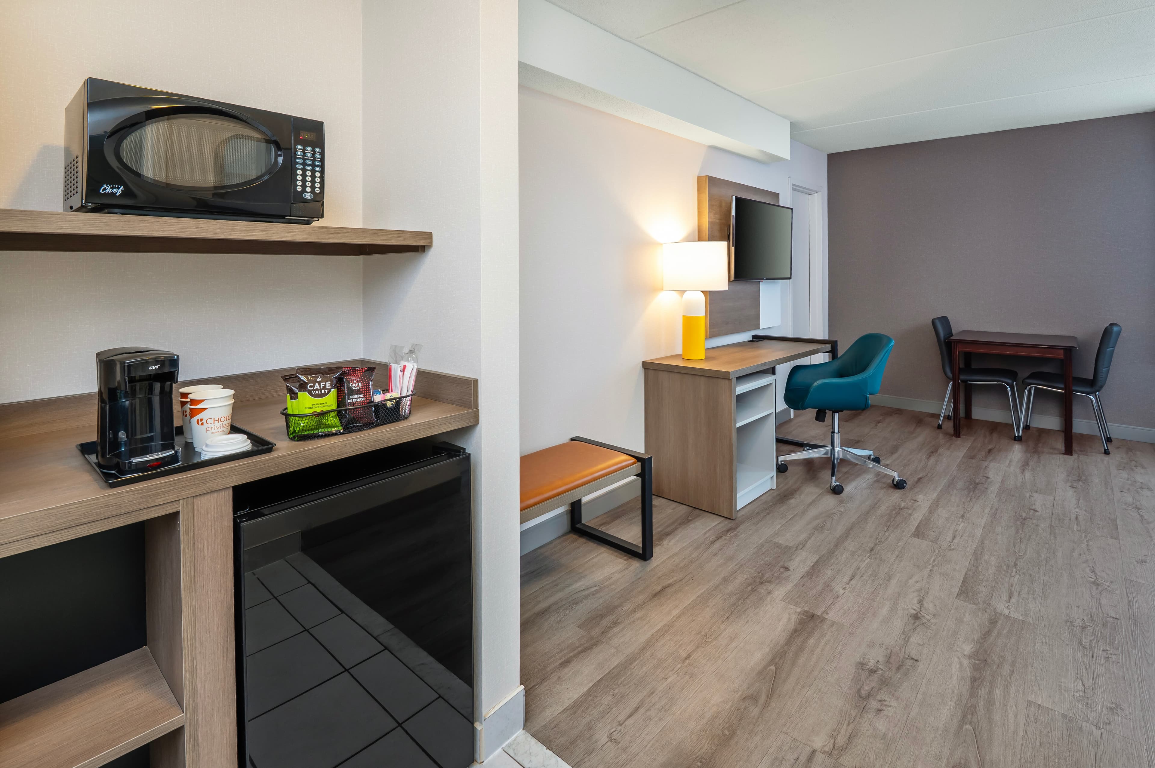 Comfort Inn — 7