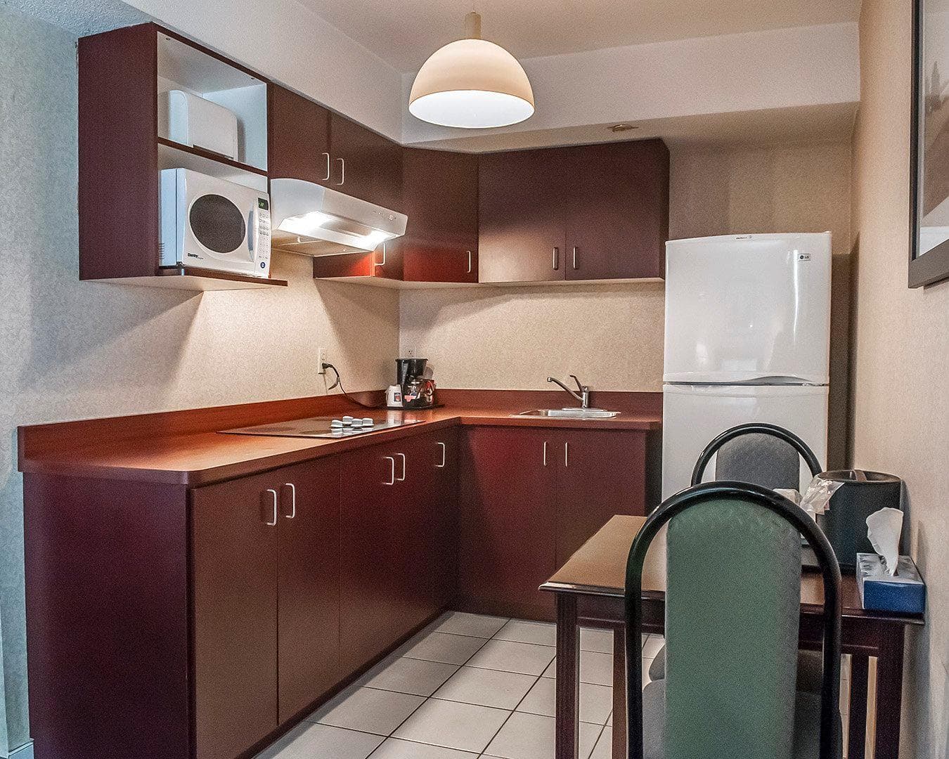 Comfort Inn - Image 4