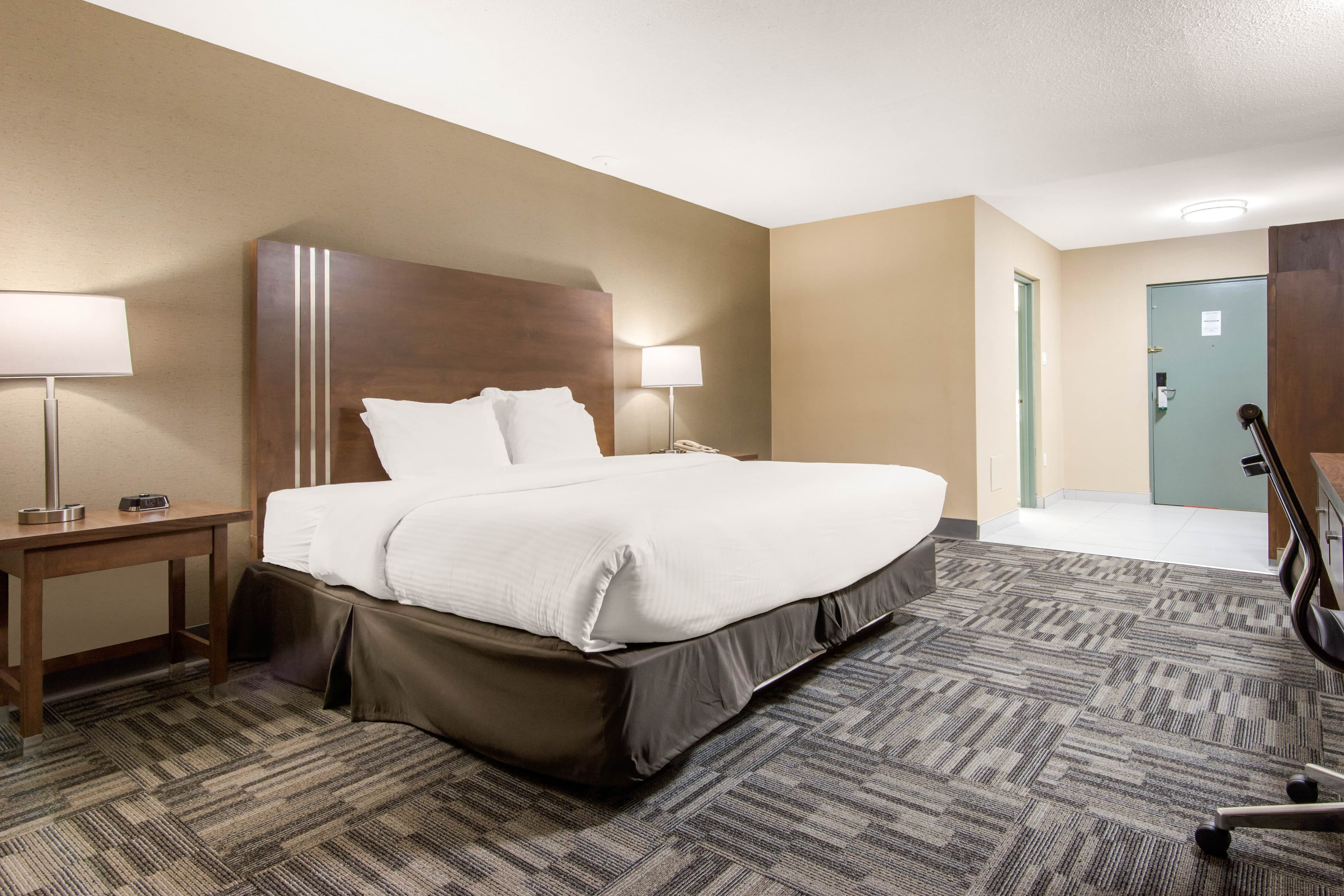 Quality Inn & Conference Centre - Image 4