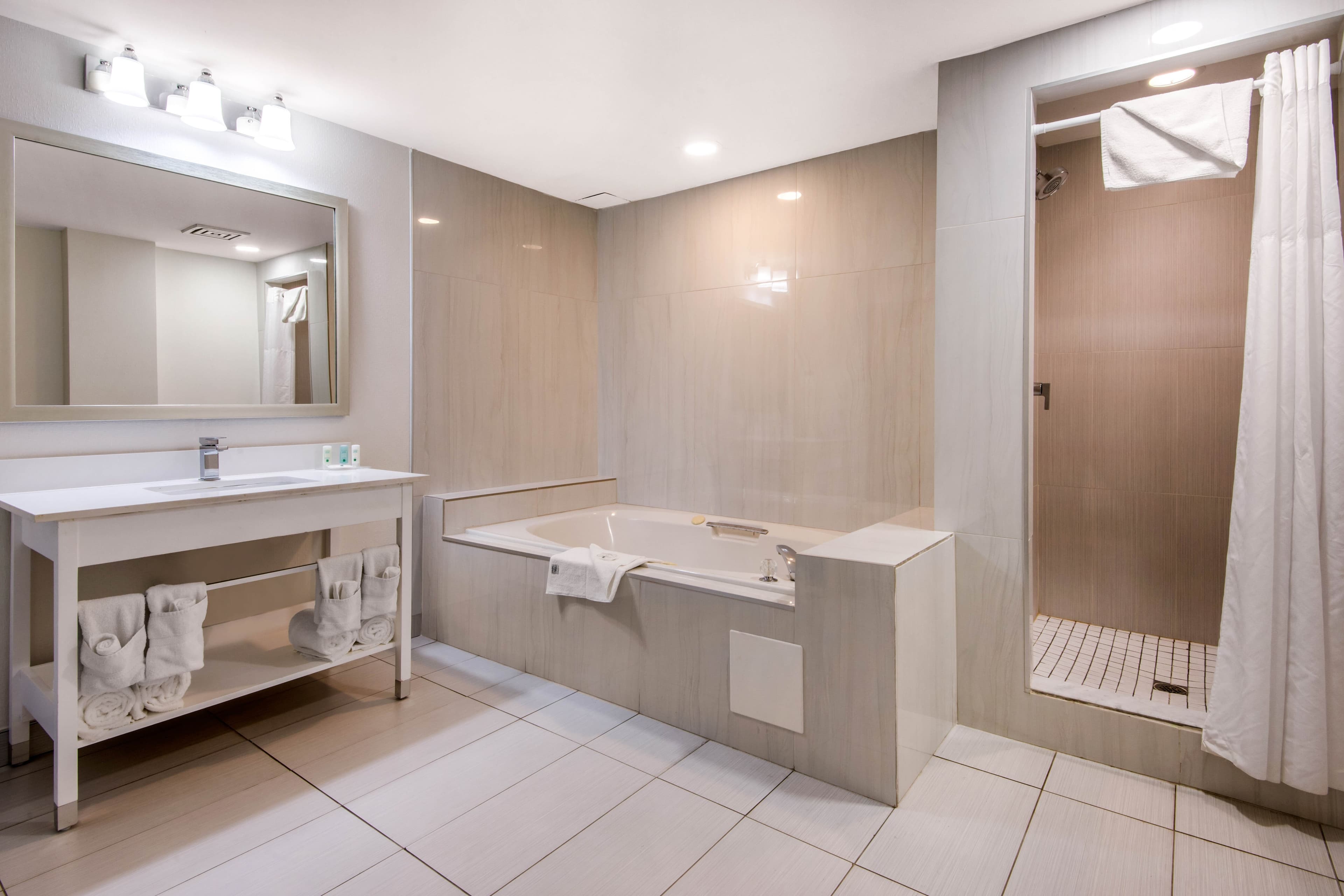 Quality Inn & Conference Centre — 30