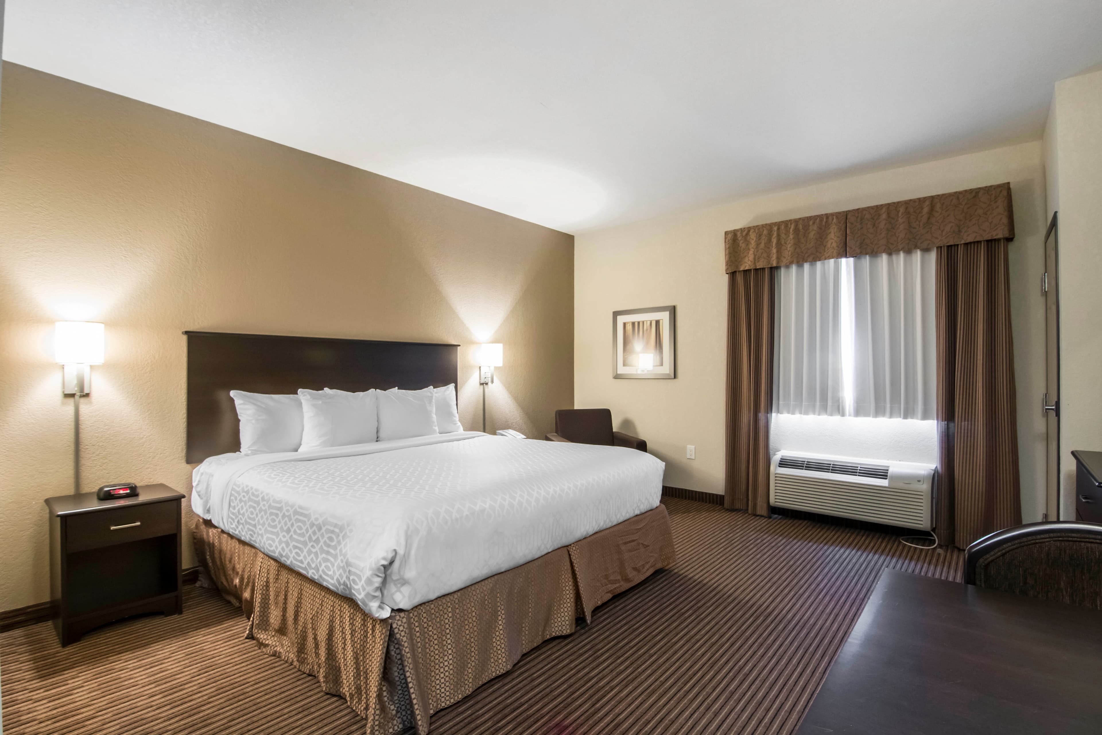 Quality Inn & Suites Thompson — 12