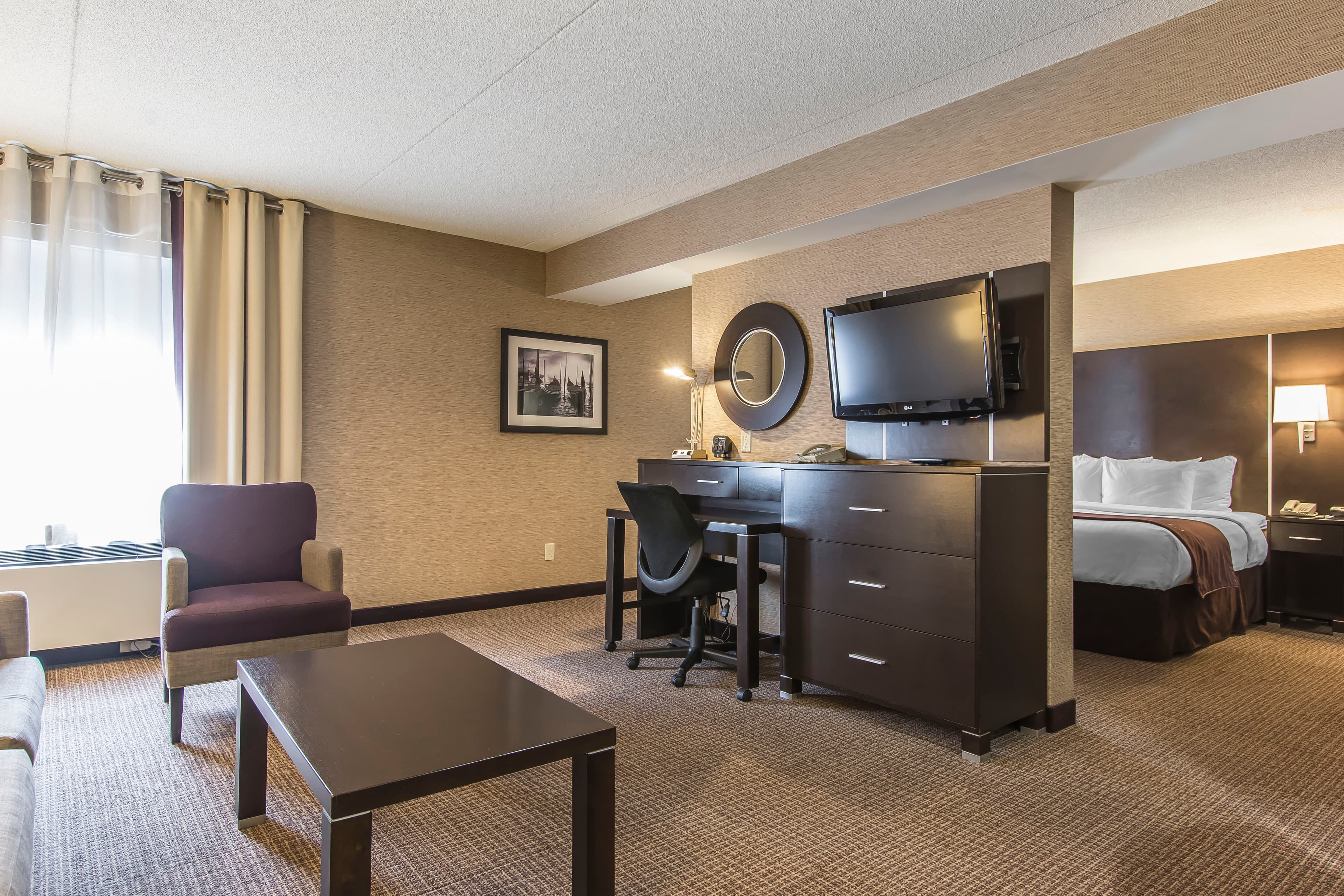 Quattro Hotel & Conf Centre, an Ascend Collection Hotel - Image 5
