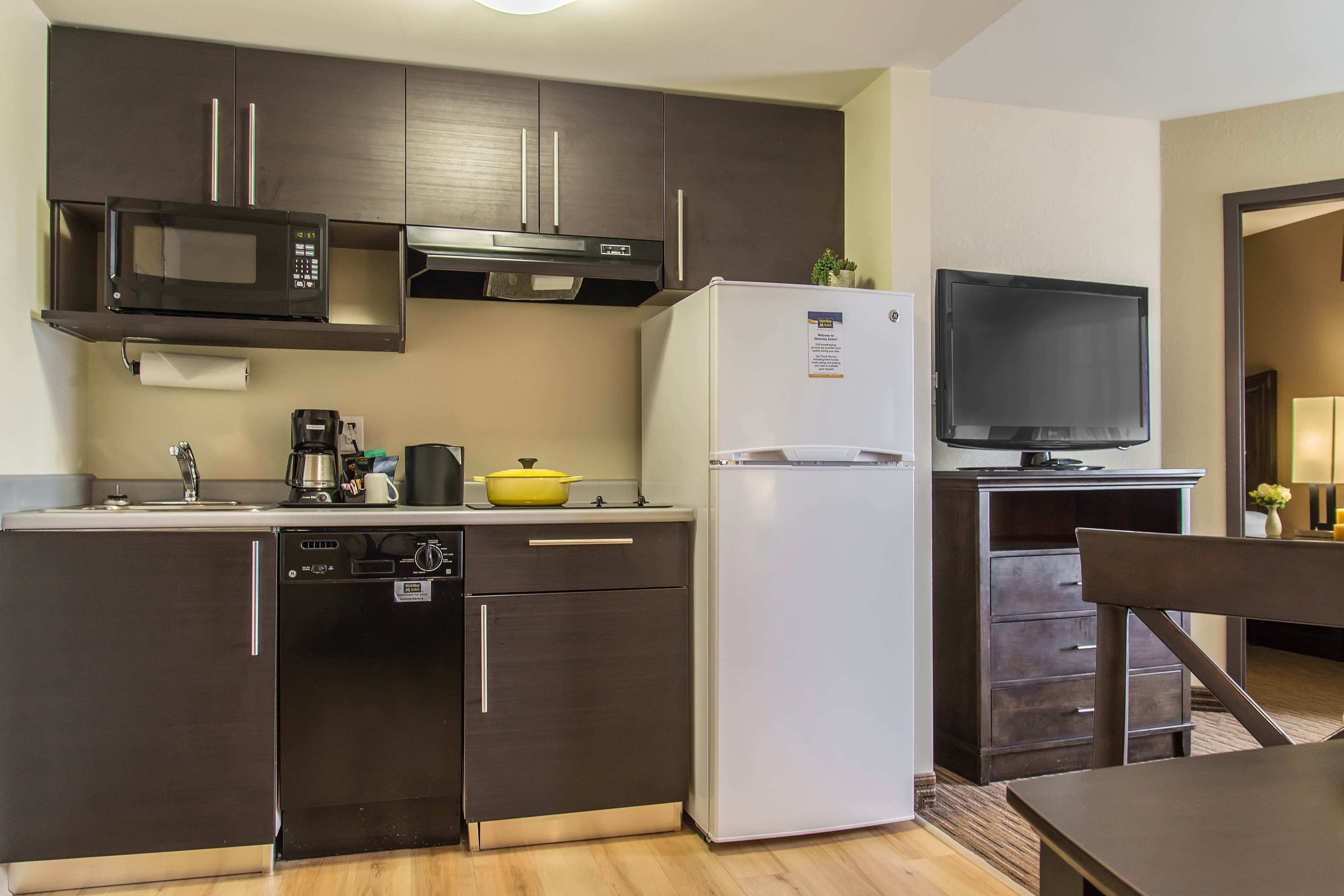 MainStay Suites Winnipeg — 22