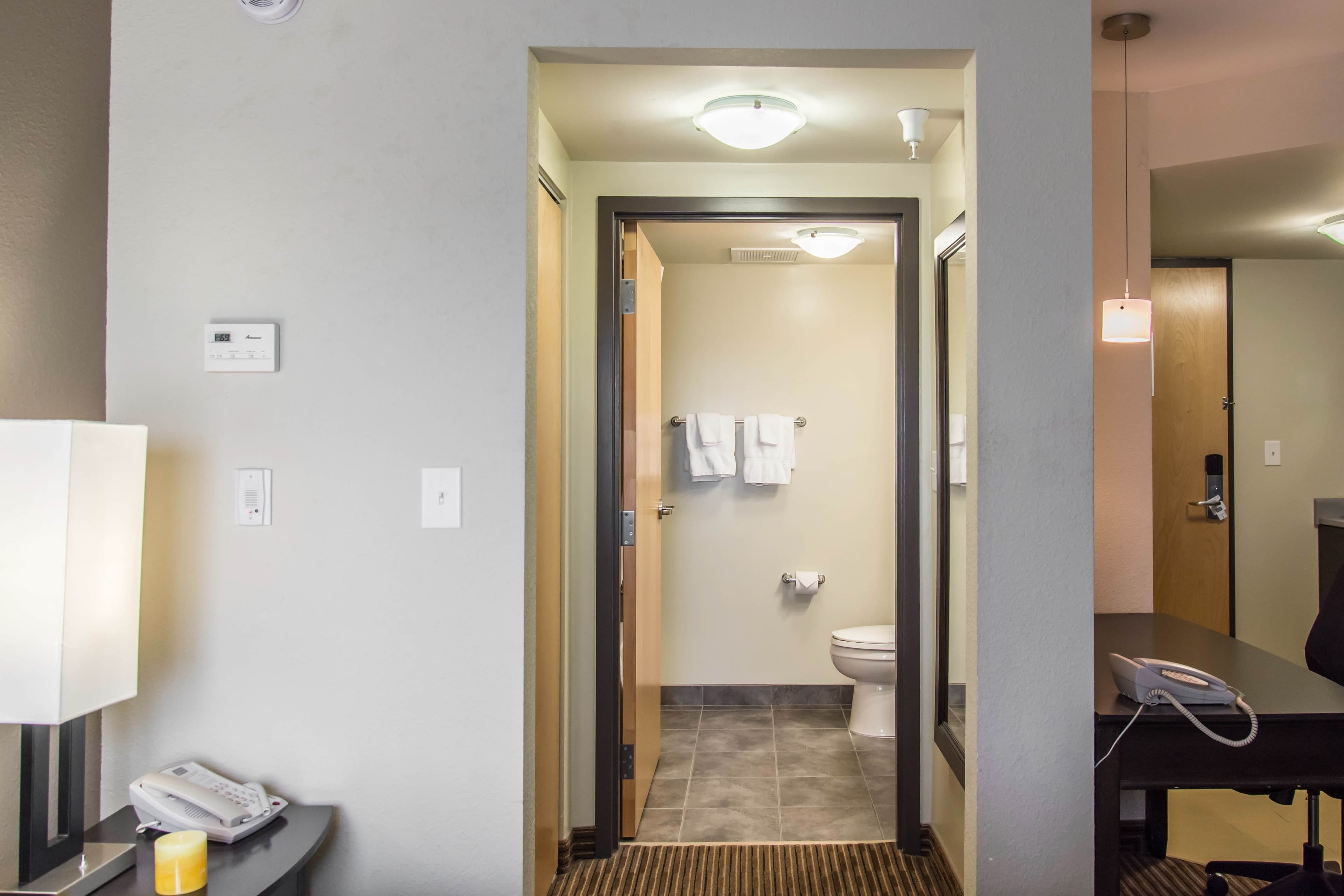 MainStay Suites Winnipeg — 13