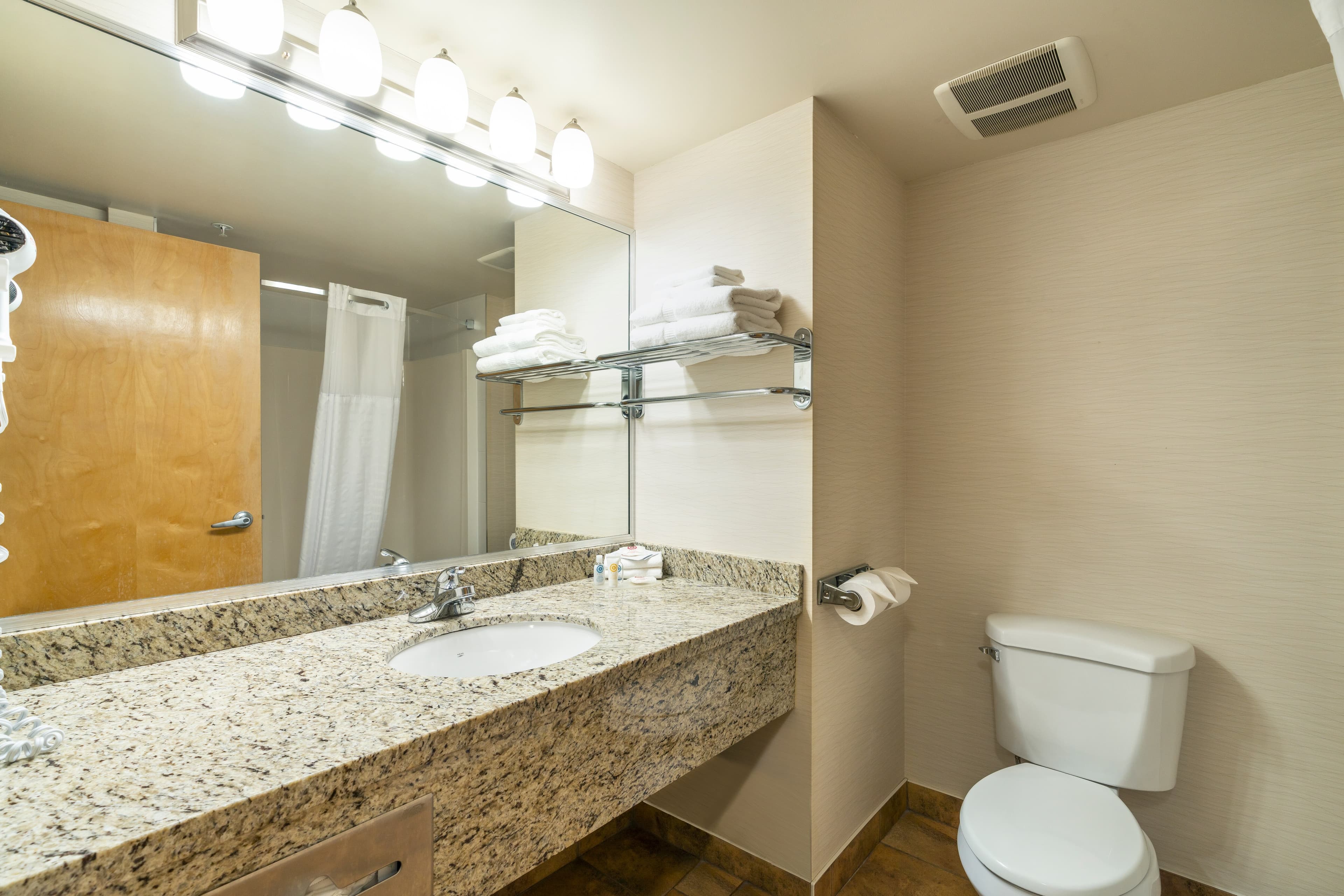 Comfort Inn & Suites — 9