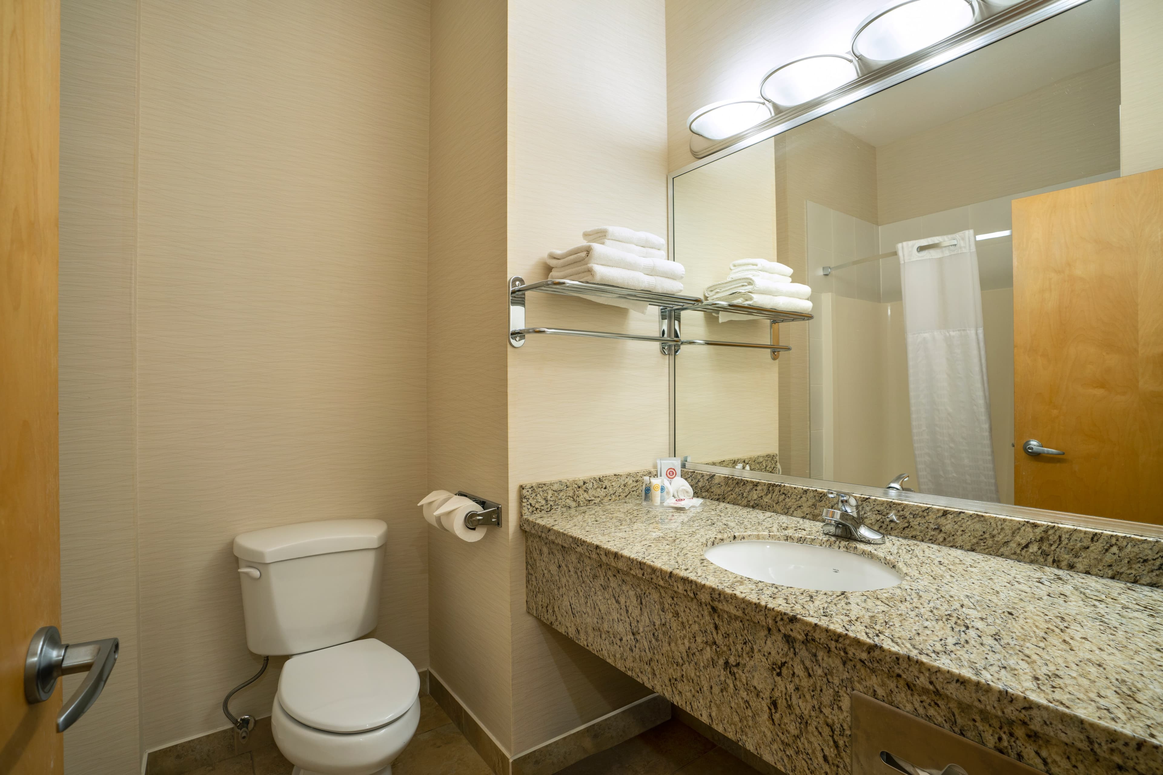 Comfort Inn & Suites — 13
