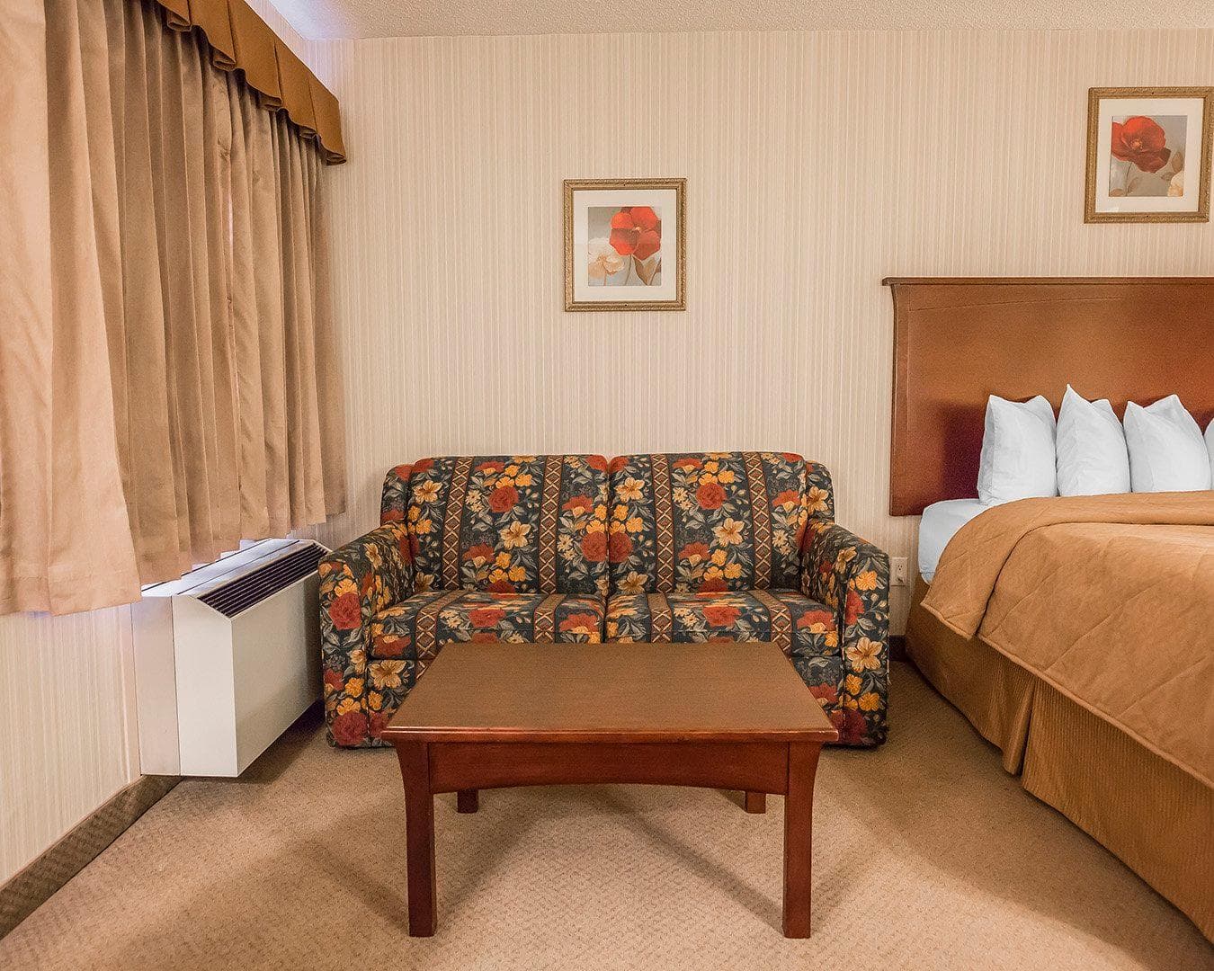 Quality Inn & Conference Centre - Image 3