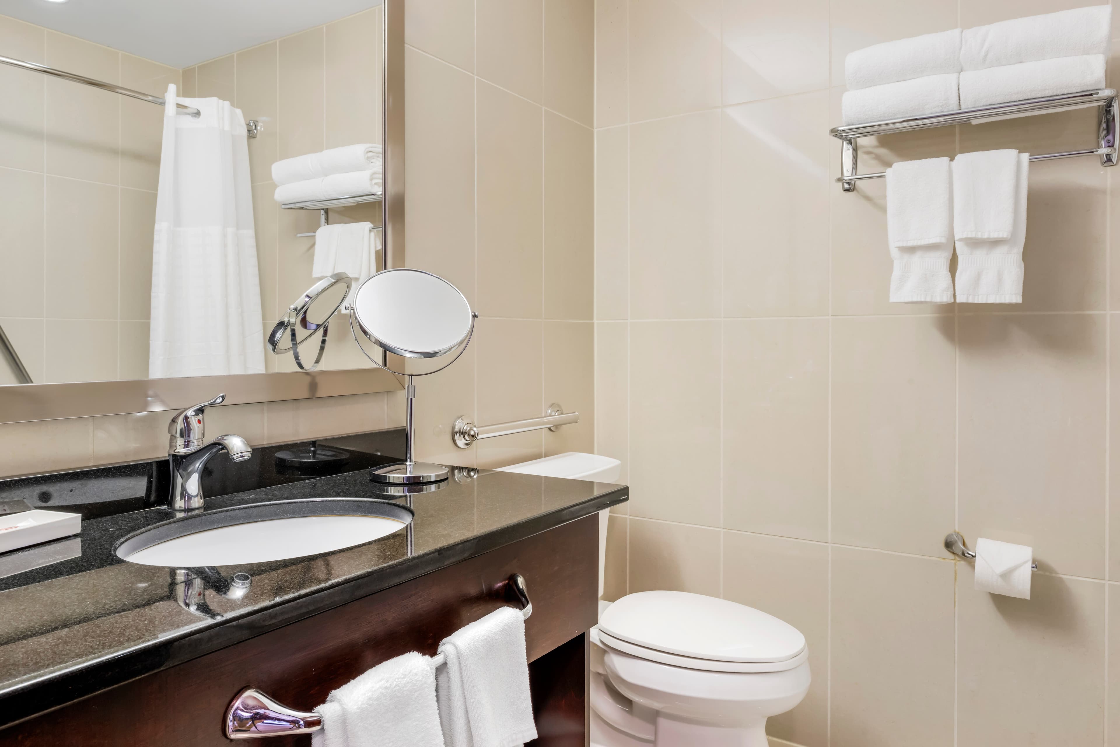 Comfort Hotel Bayer's Lake — 9