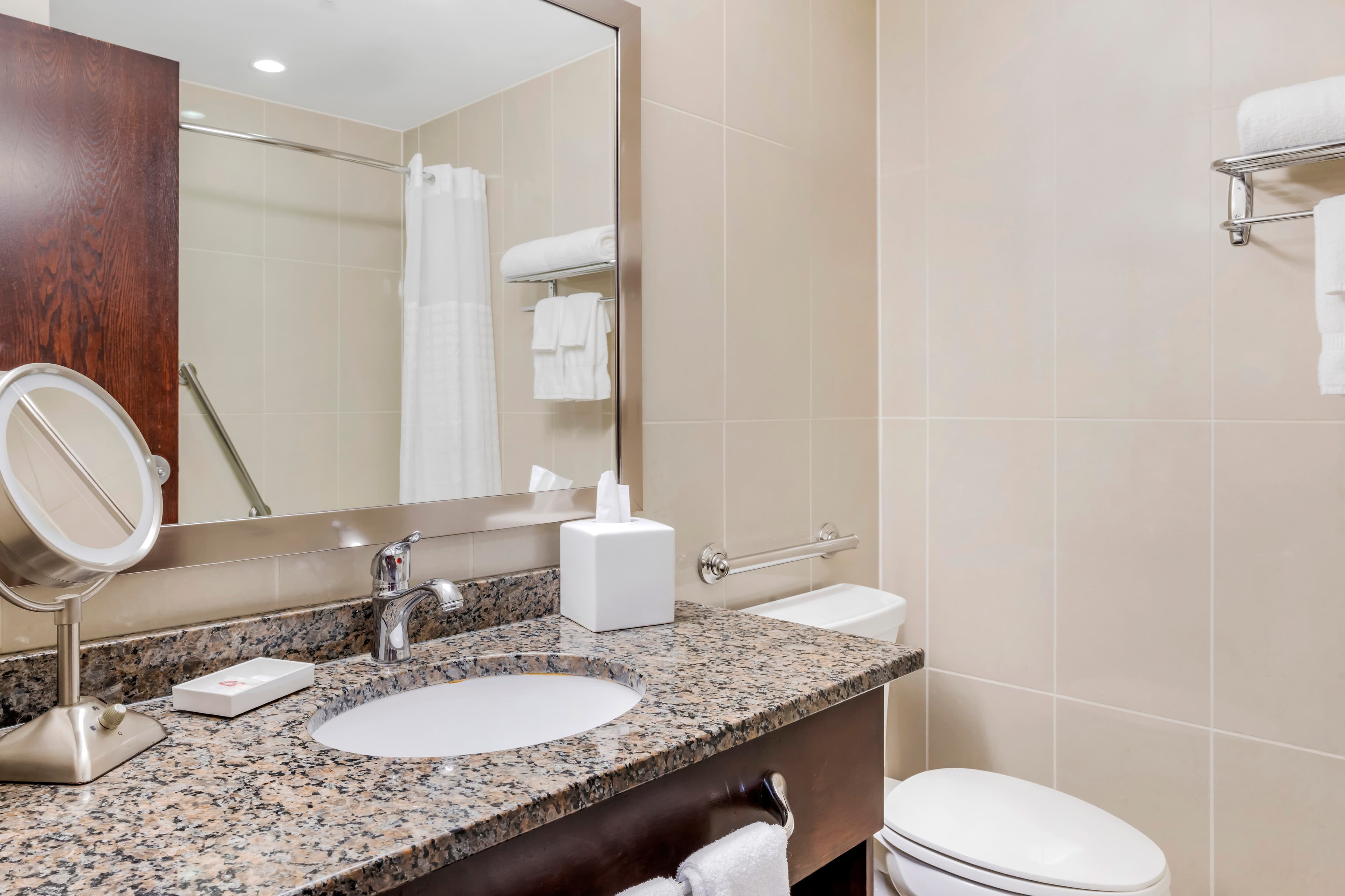 Comfort Hotel Bayer's Lake — 13