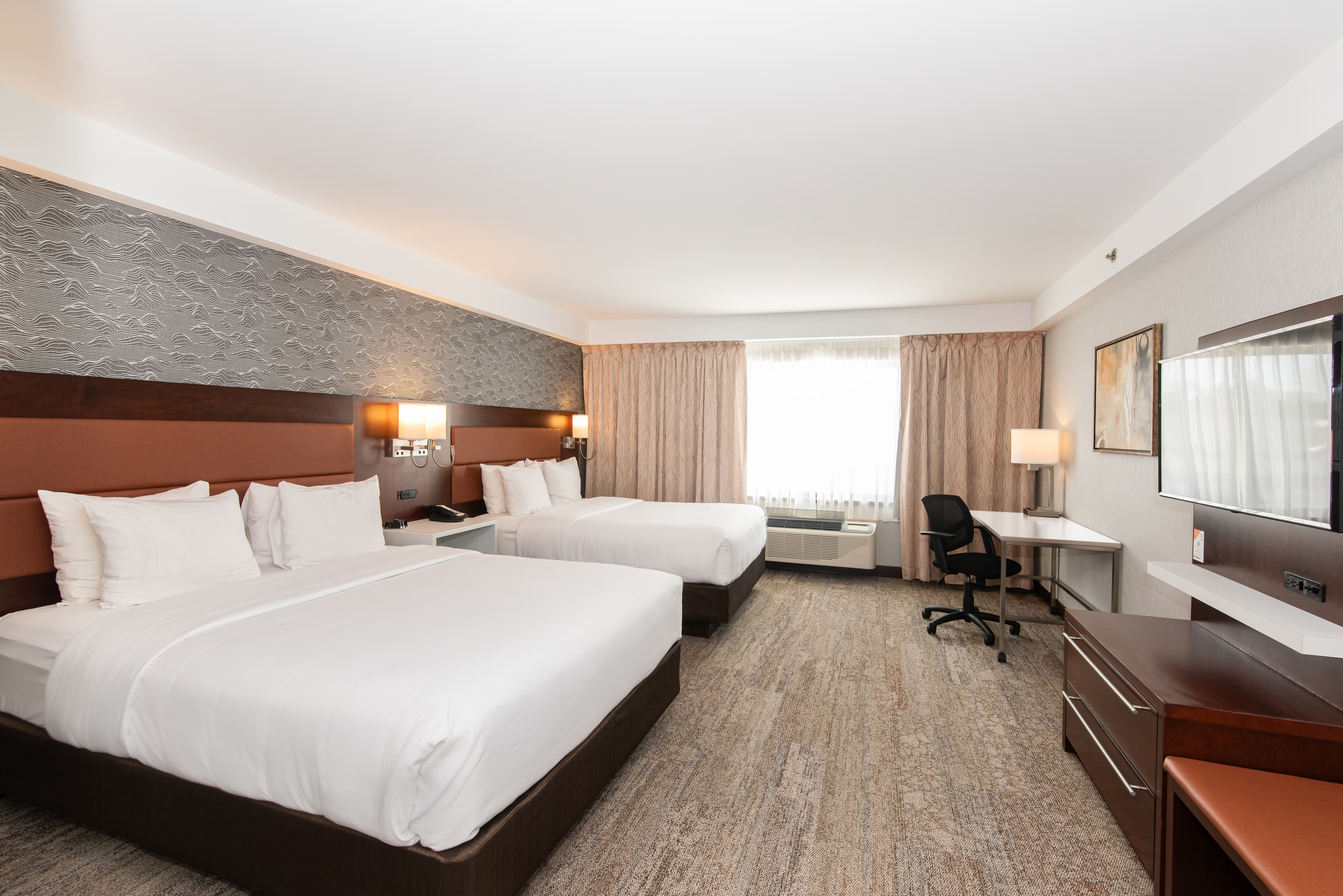 Quality Inn & Suites — 8