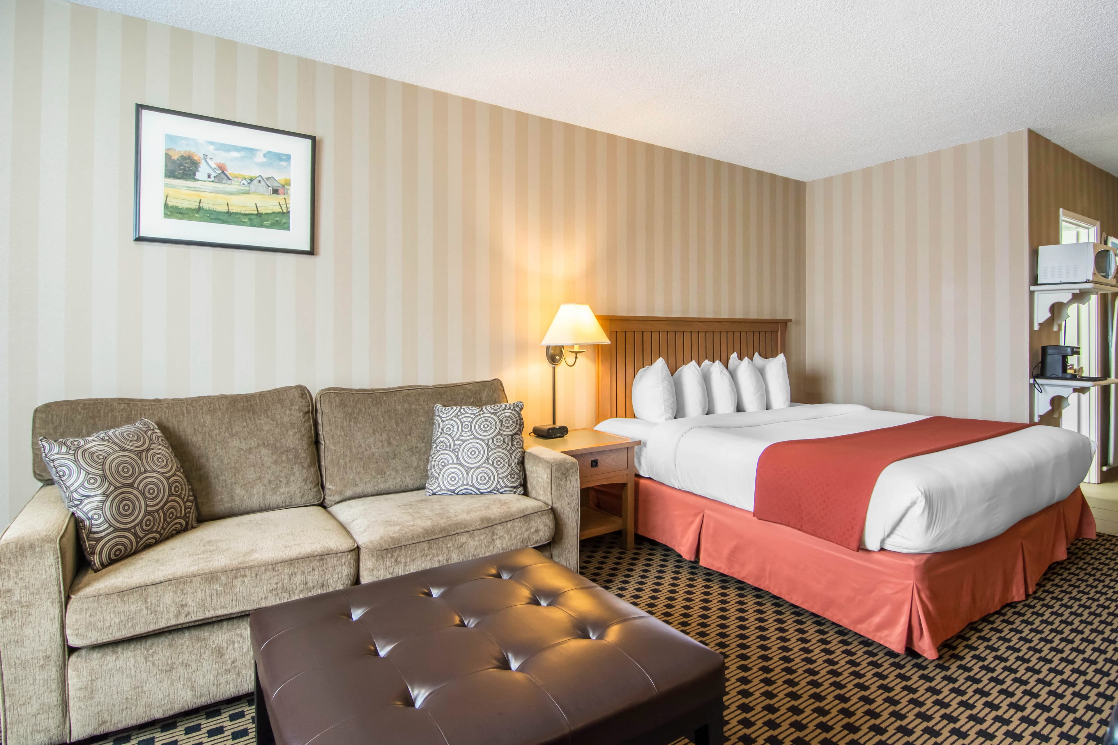 Quality Hotel - Image 5