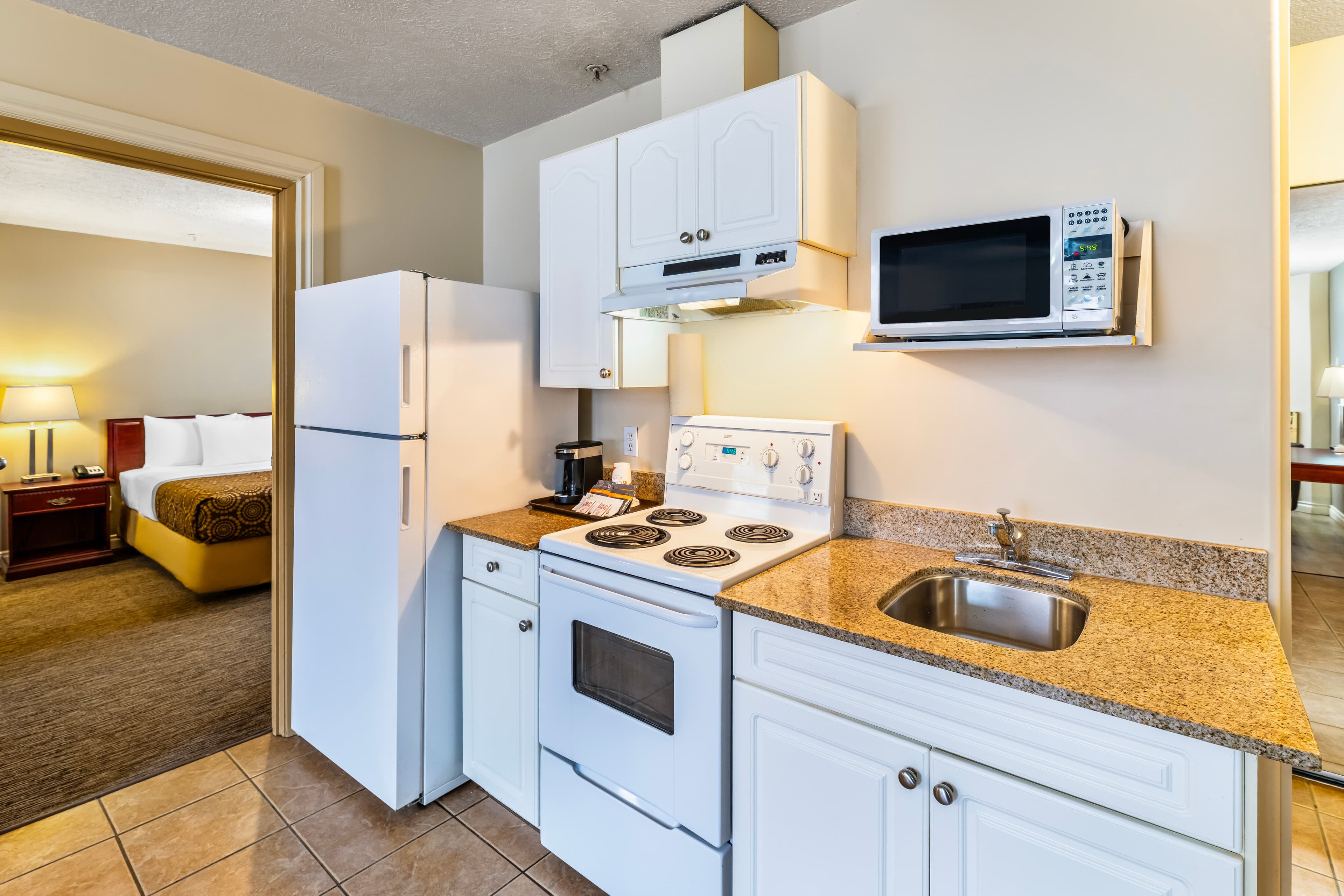 Econo Lodge Inn & Suites — 19