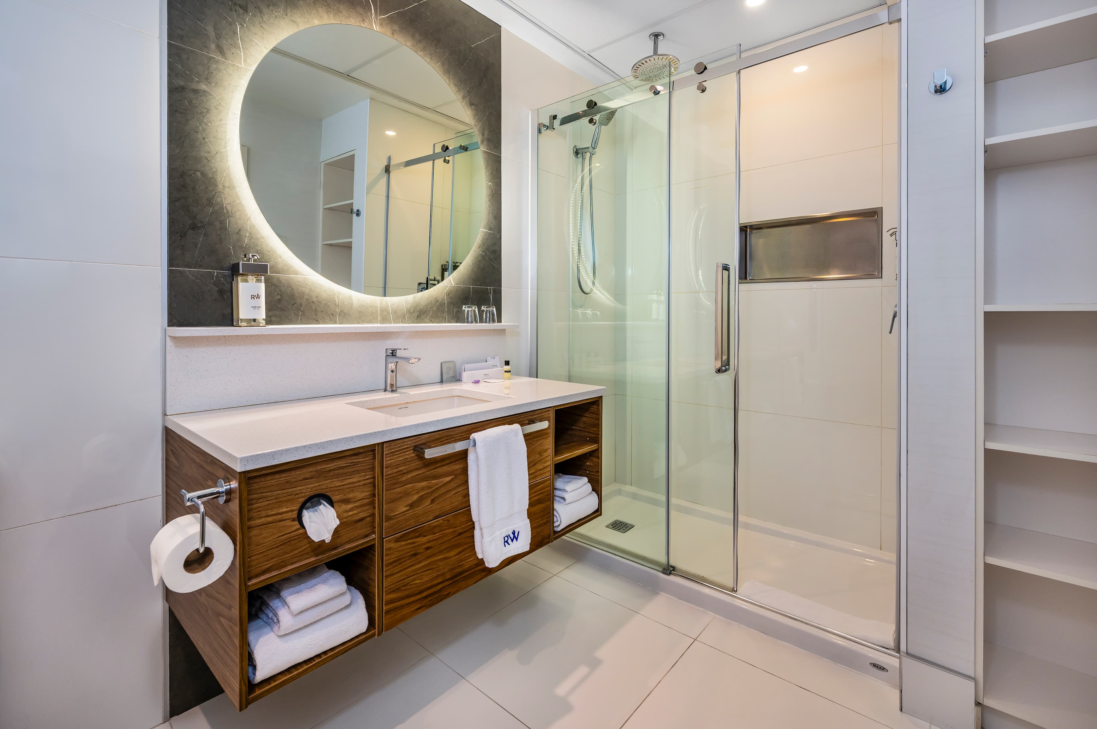 Hotel Royal William, an Ascend Collection Hotel — 7