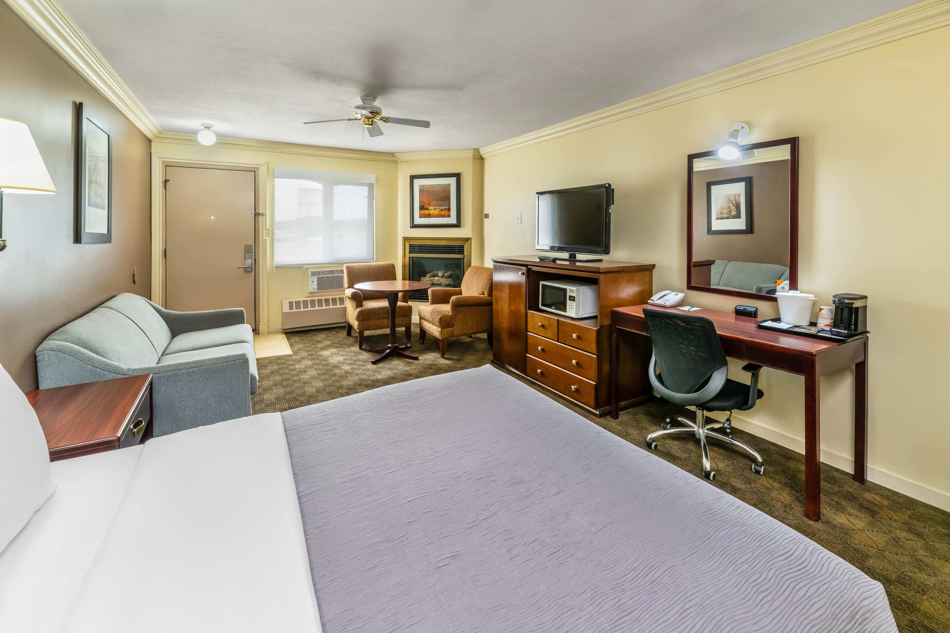 Quality Inn & Suites — 24