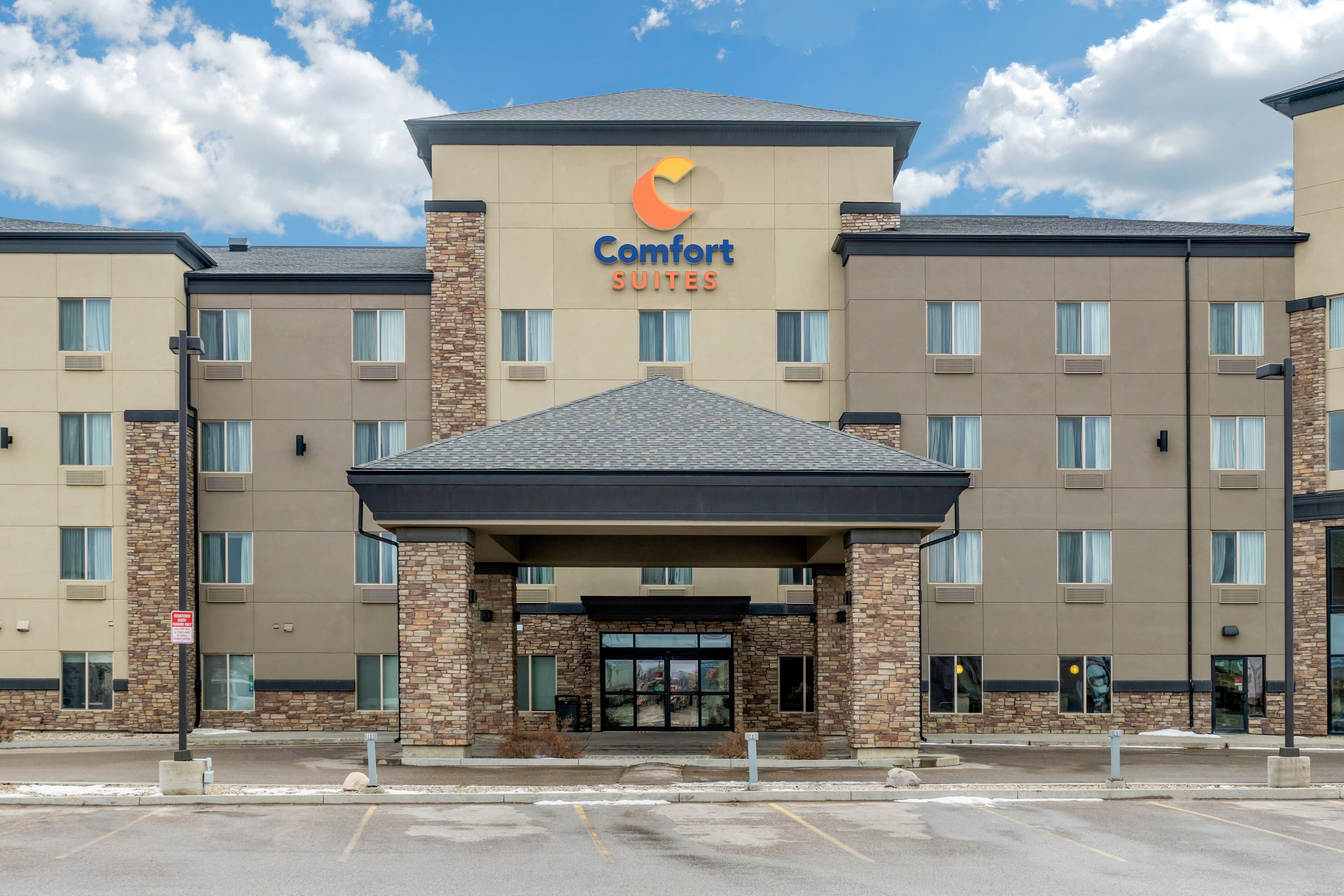 Comfort Suites - Image 1
