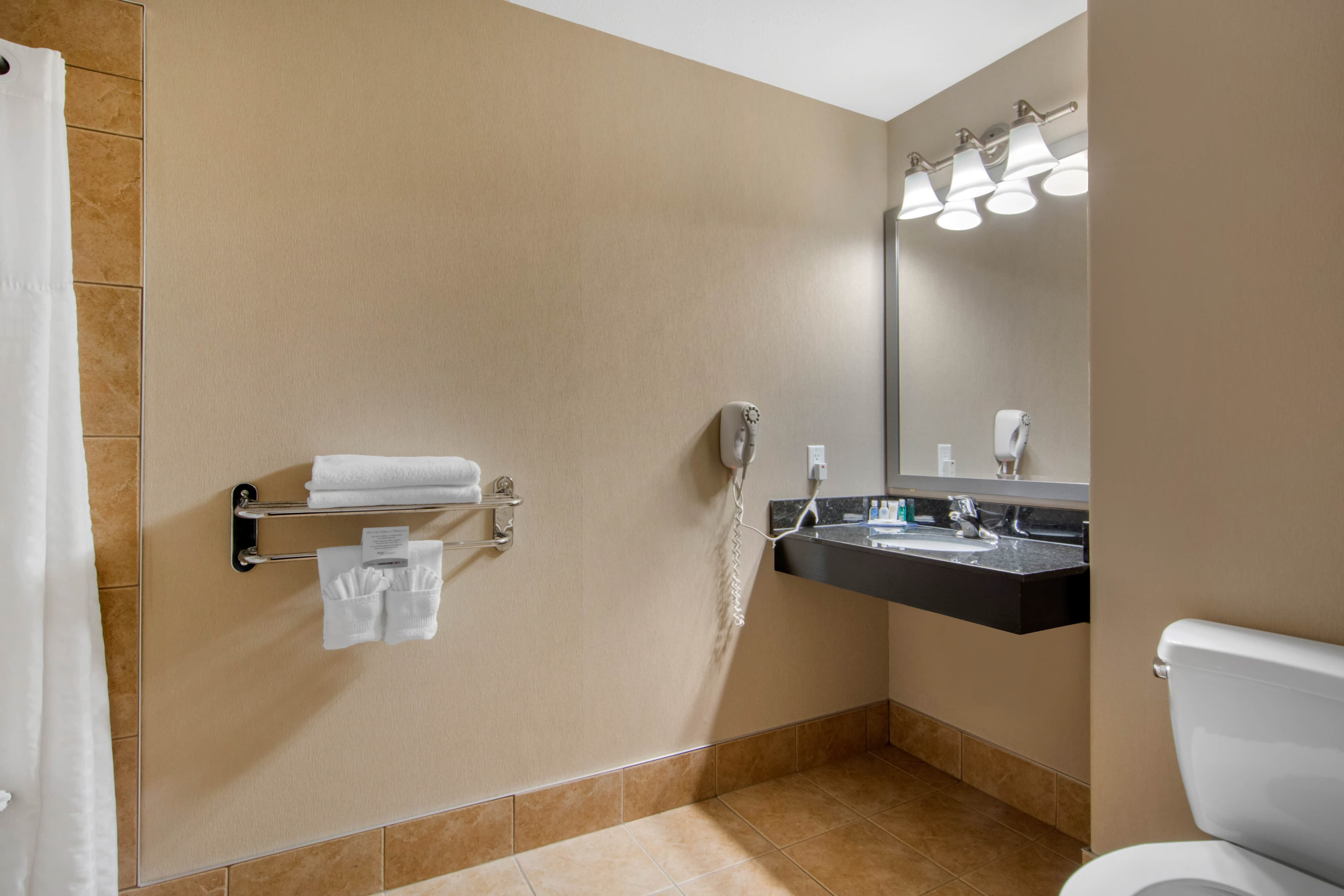 Comfort Inn & Suites — 7
