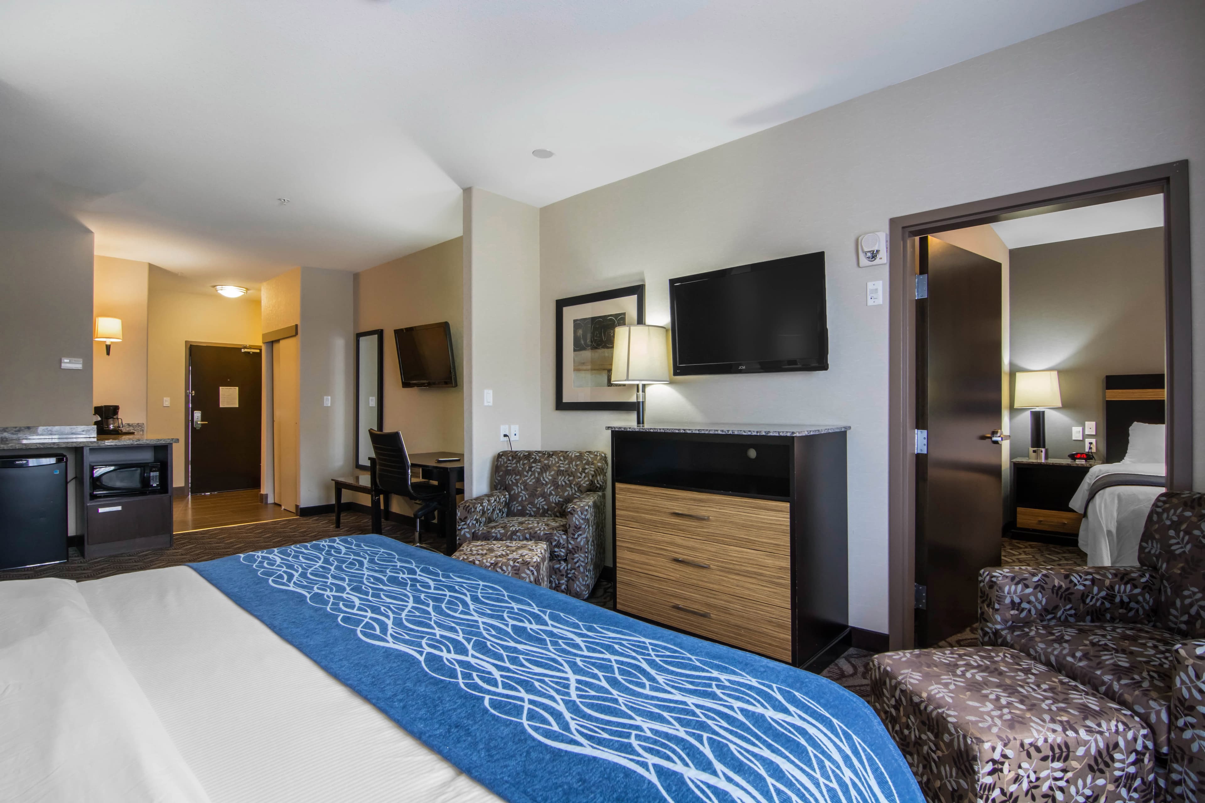 Comfort Inn & Suites — 30