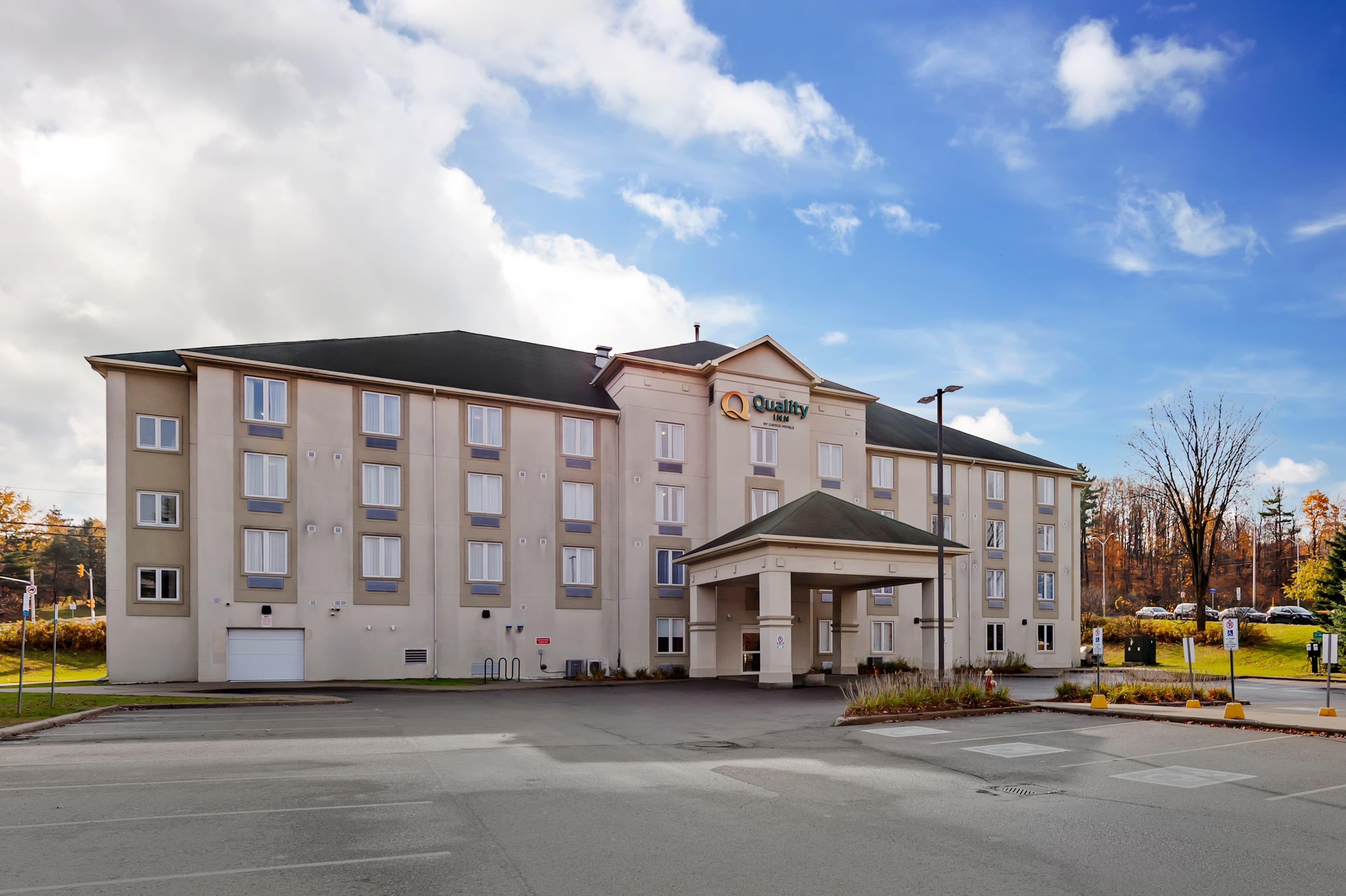 Quality Inn - Image 1
