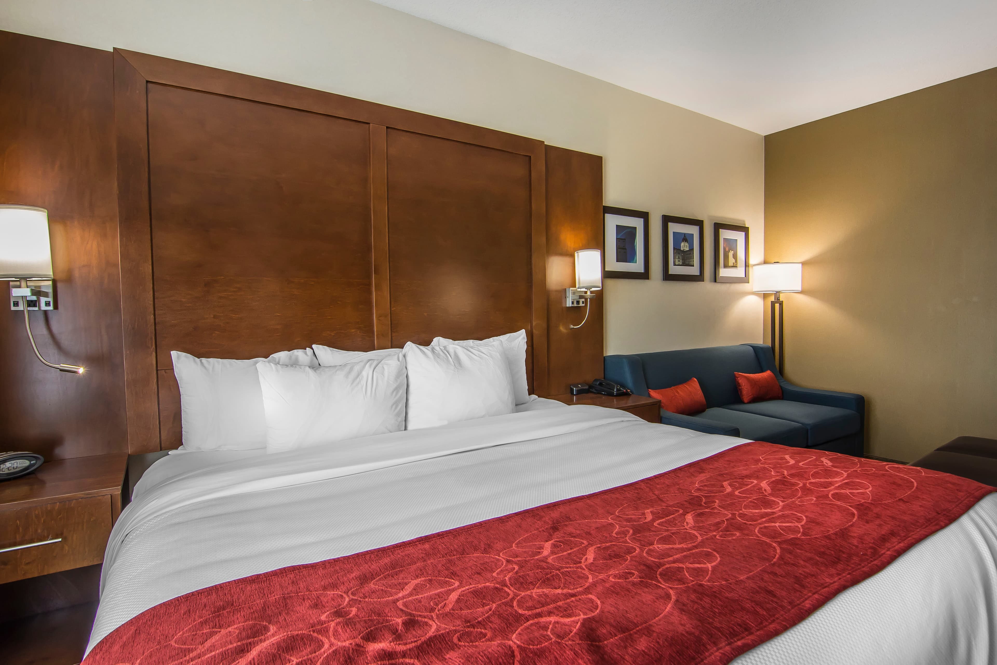 Comfort Suites - Image 2