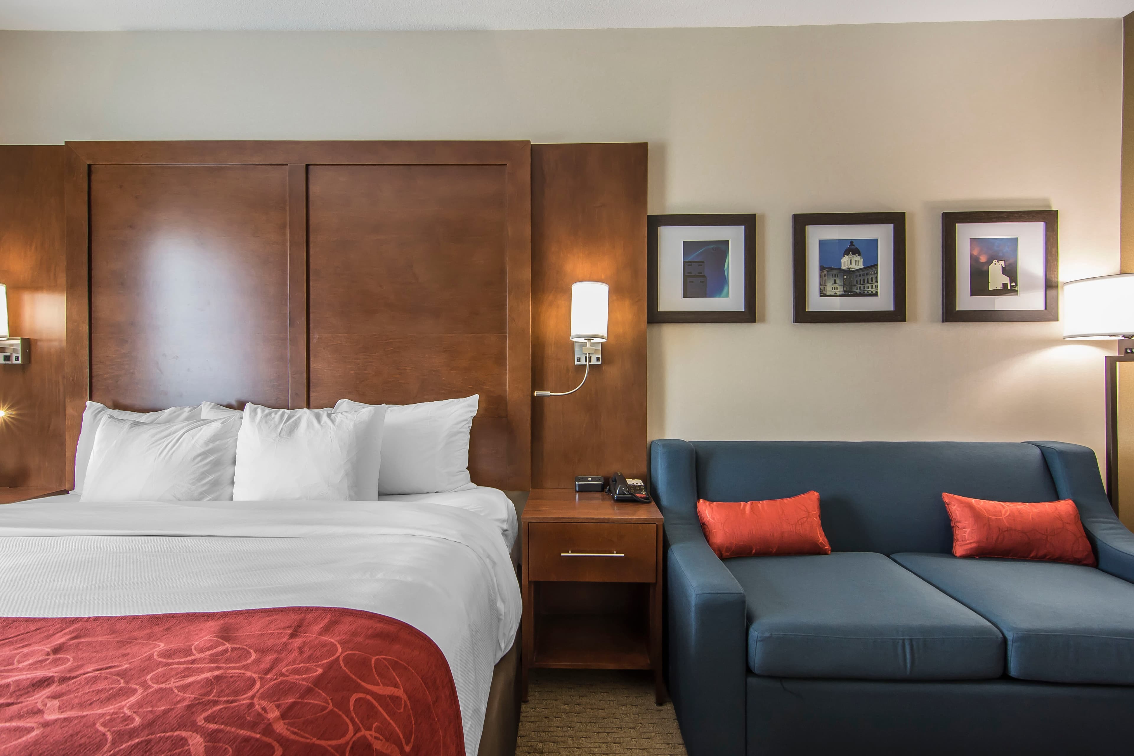 Comfort Suites - Image 4