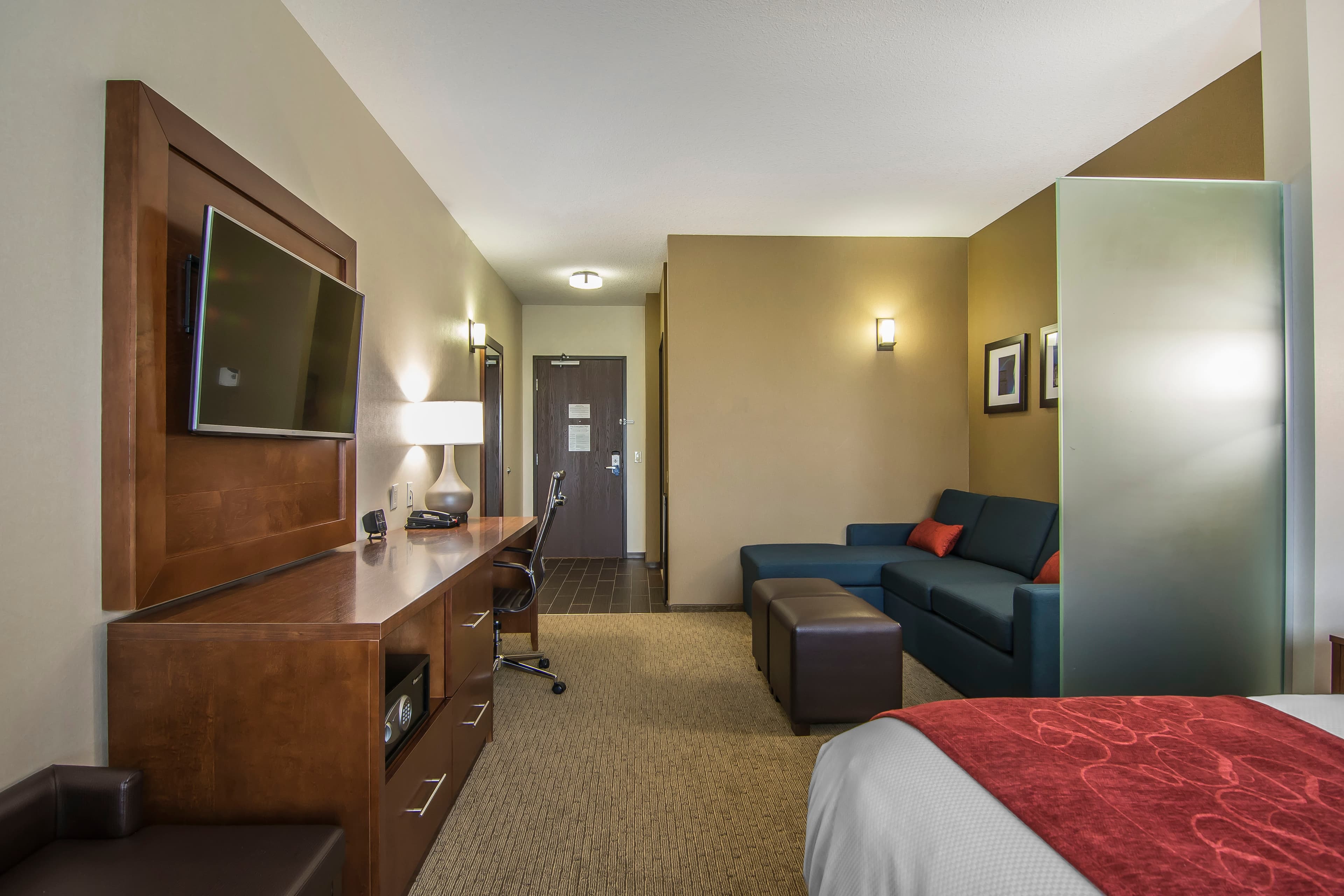Comfort Suites — 6